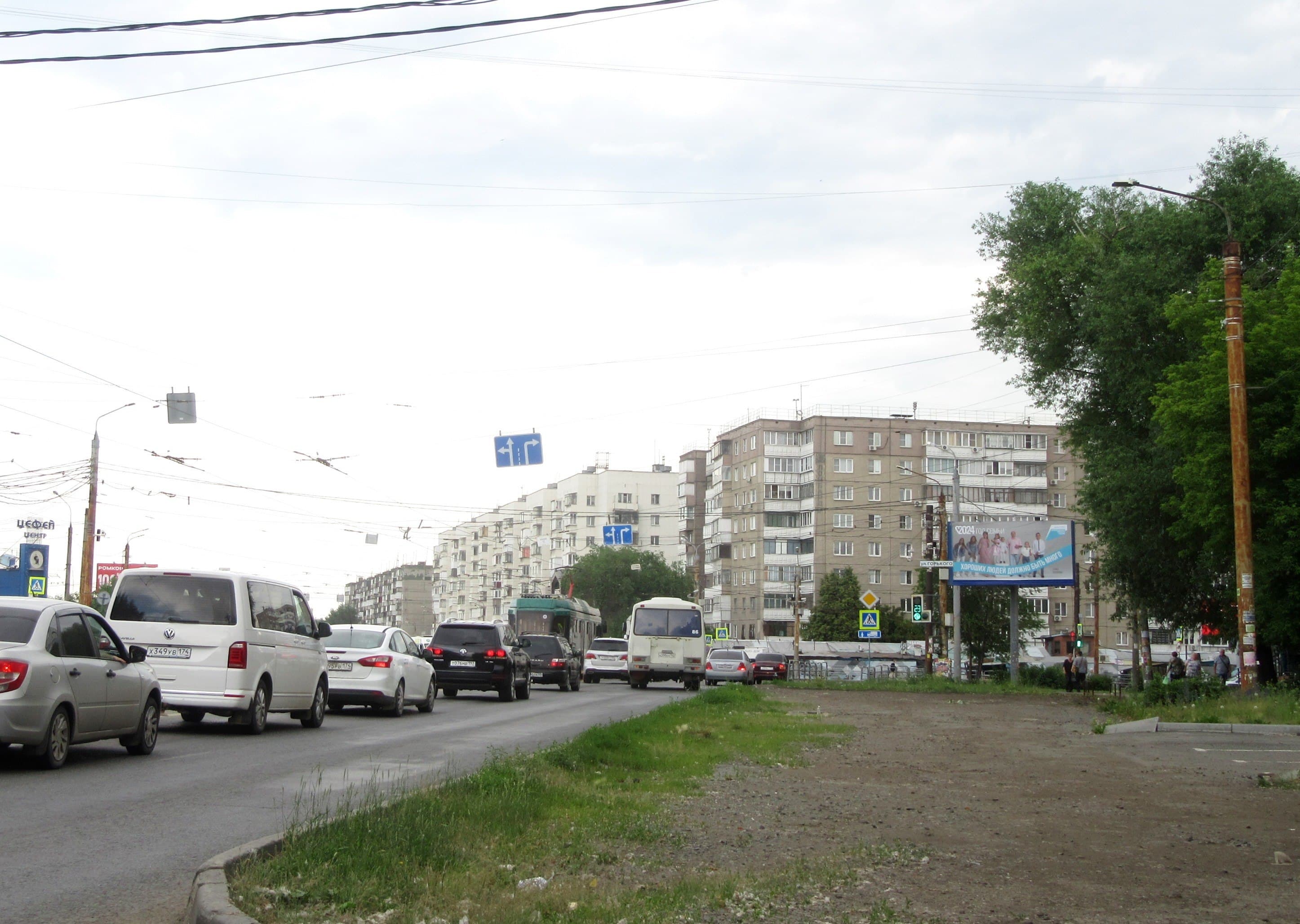 Реклама 3x6 по адресу Победы пр-т, д. 117/ Горького ул. (Сбербанк России, ТК "Стрела")