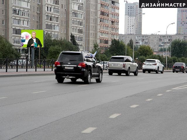 Екатеринбург. Машинная ул., 42/1, сторона Б