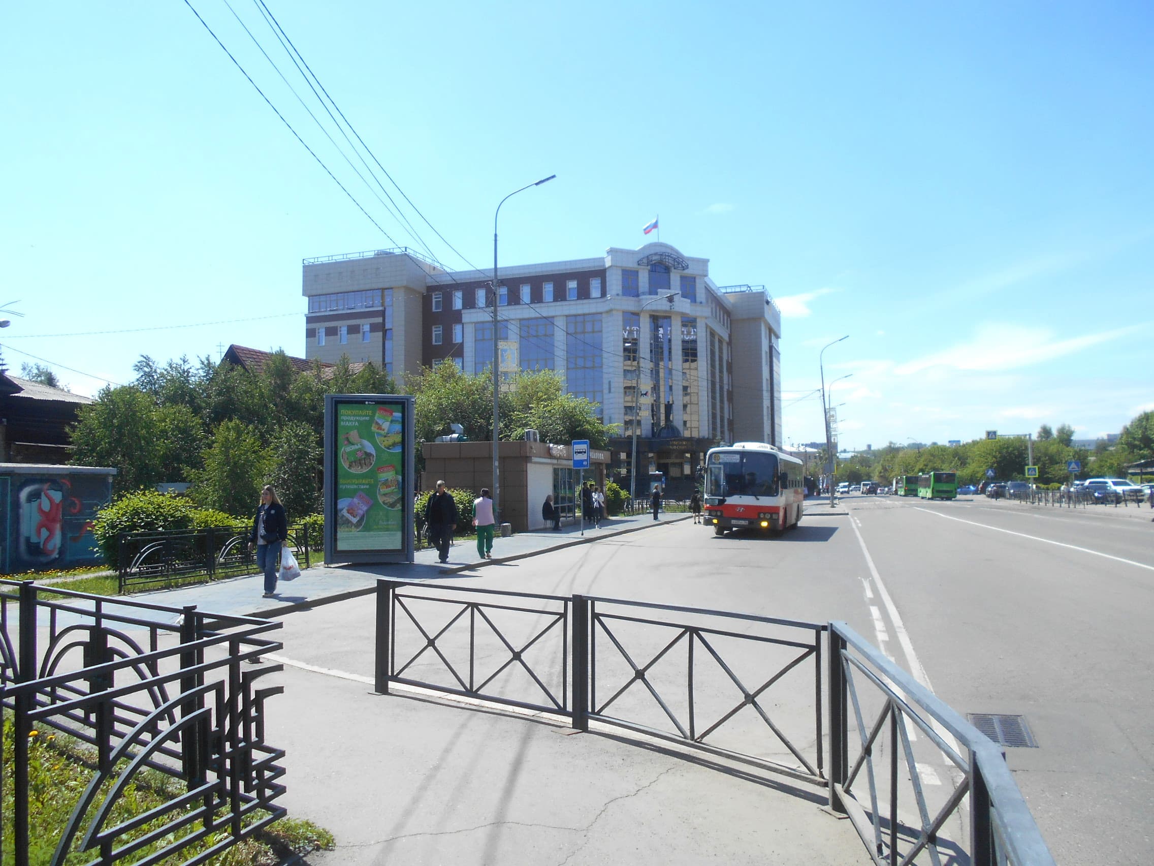 Реклама 1.4x3 по адресу Чкалова ул.(напротив отеля "Мариот")