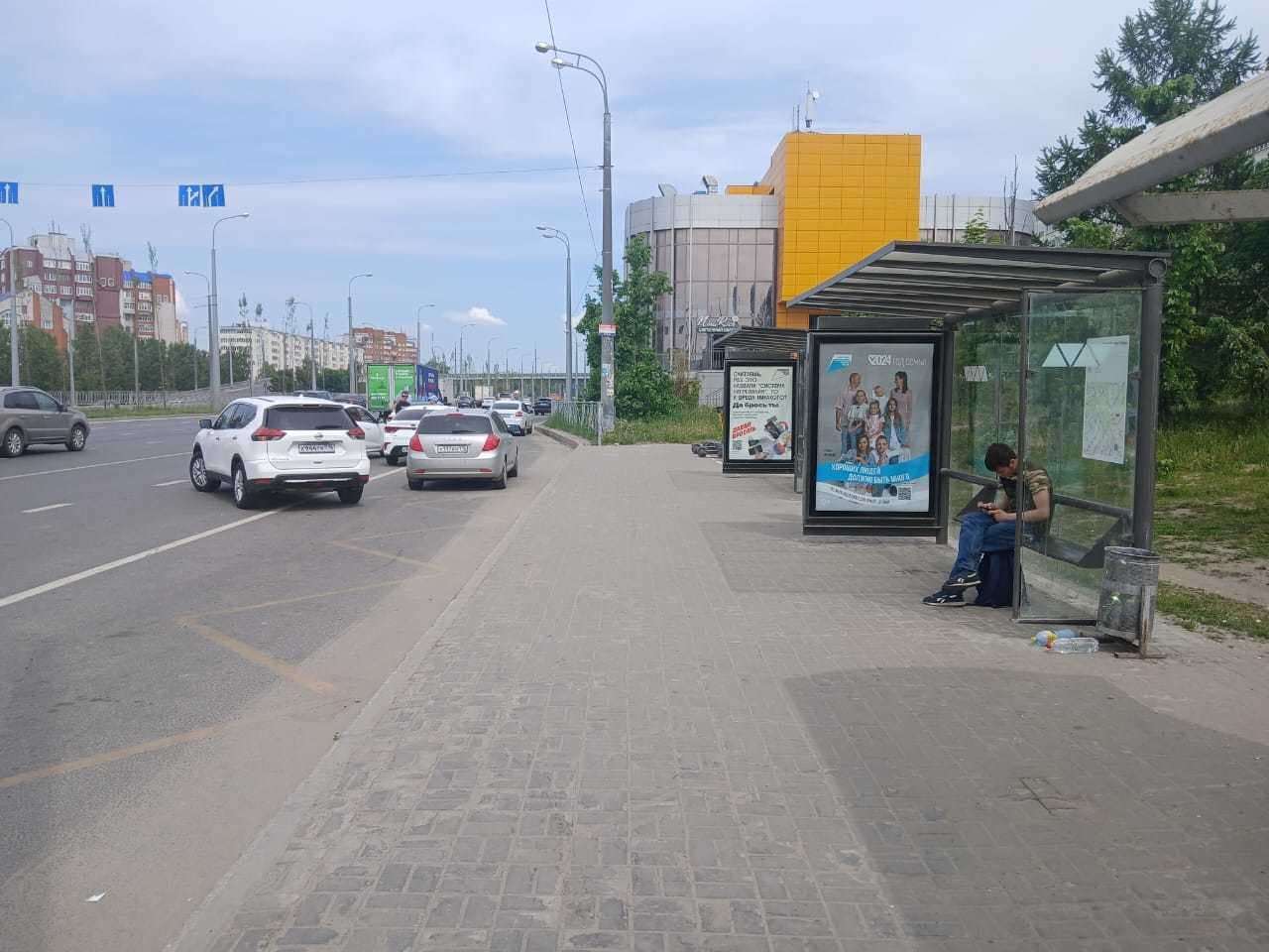 Казань. Победы пр-т 56 / ост. "м. Проспект Победы” поз. 1, сторона А1