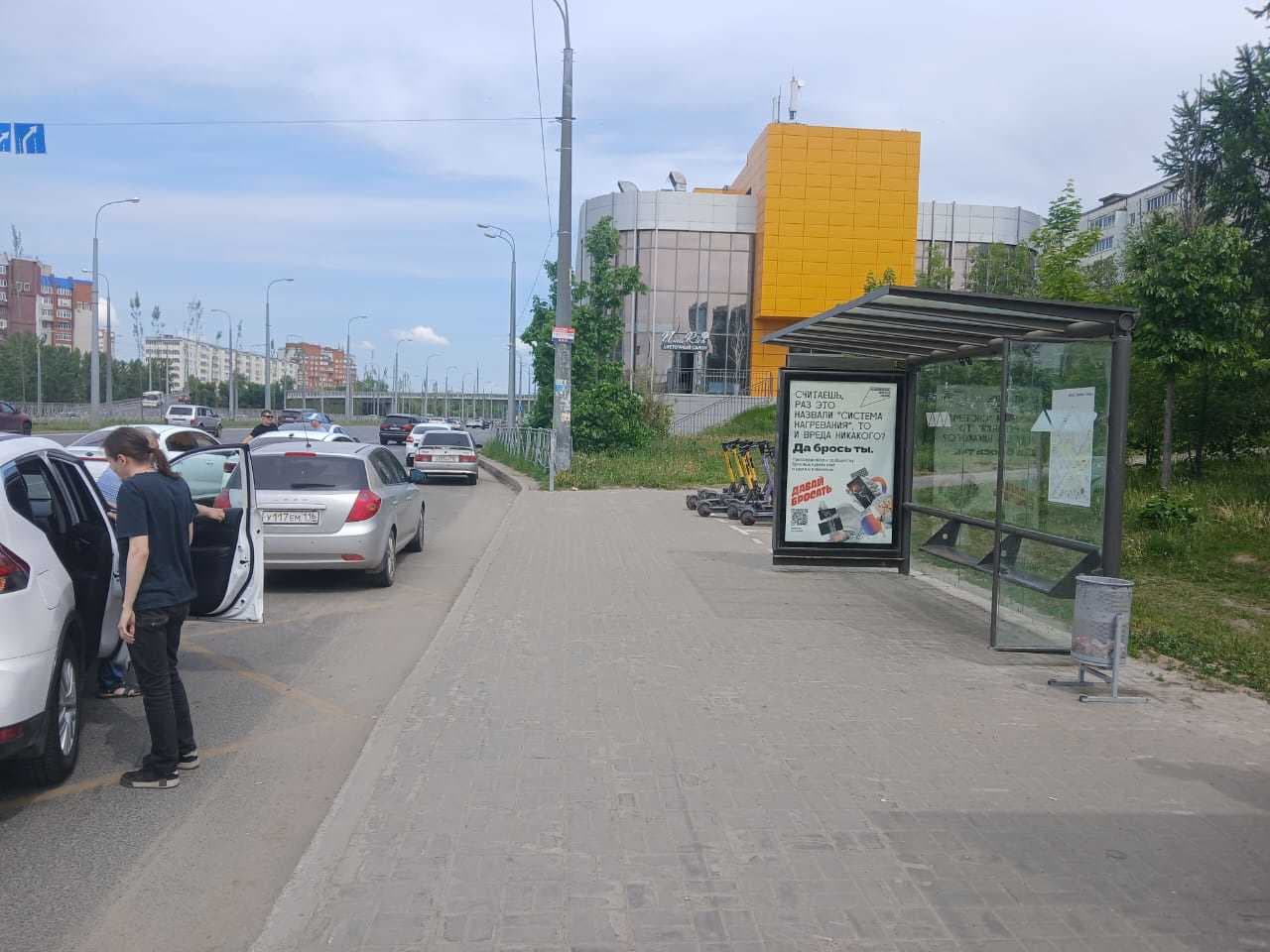 Казань. Победы пр-т 56 / ост. "м. Проспект Победы” поз. 2, сторона А1