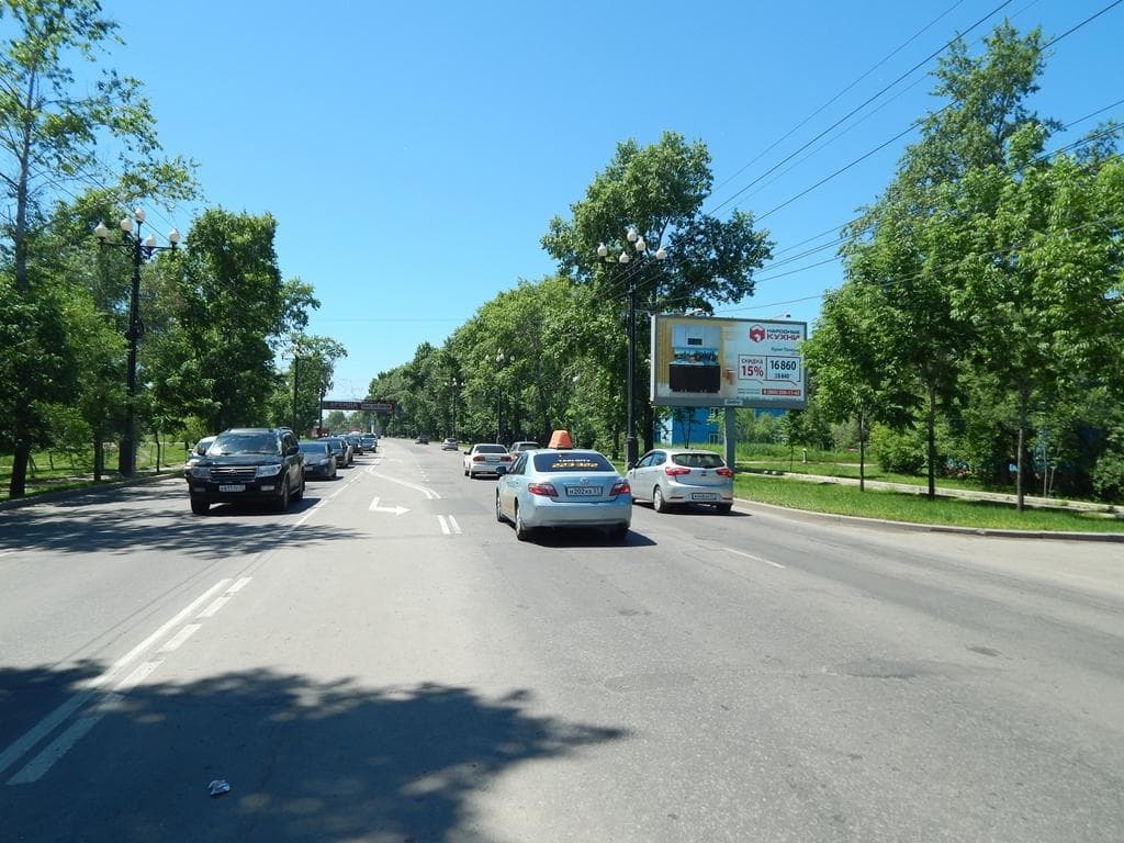 Хабаровск. Карла Маркса ул., дом 185, сторона А