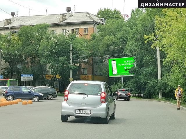 Хабаровск. Синельникова ул., Ленинградская ул.,  52, сторона А