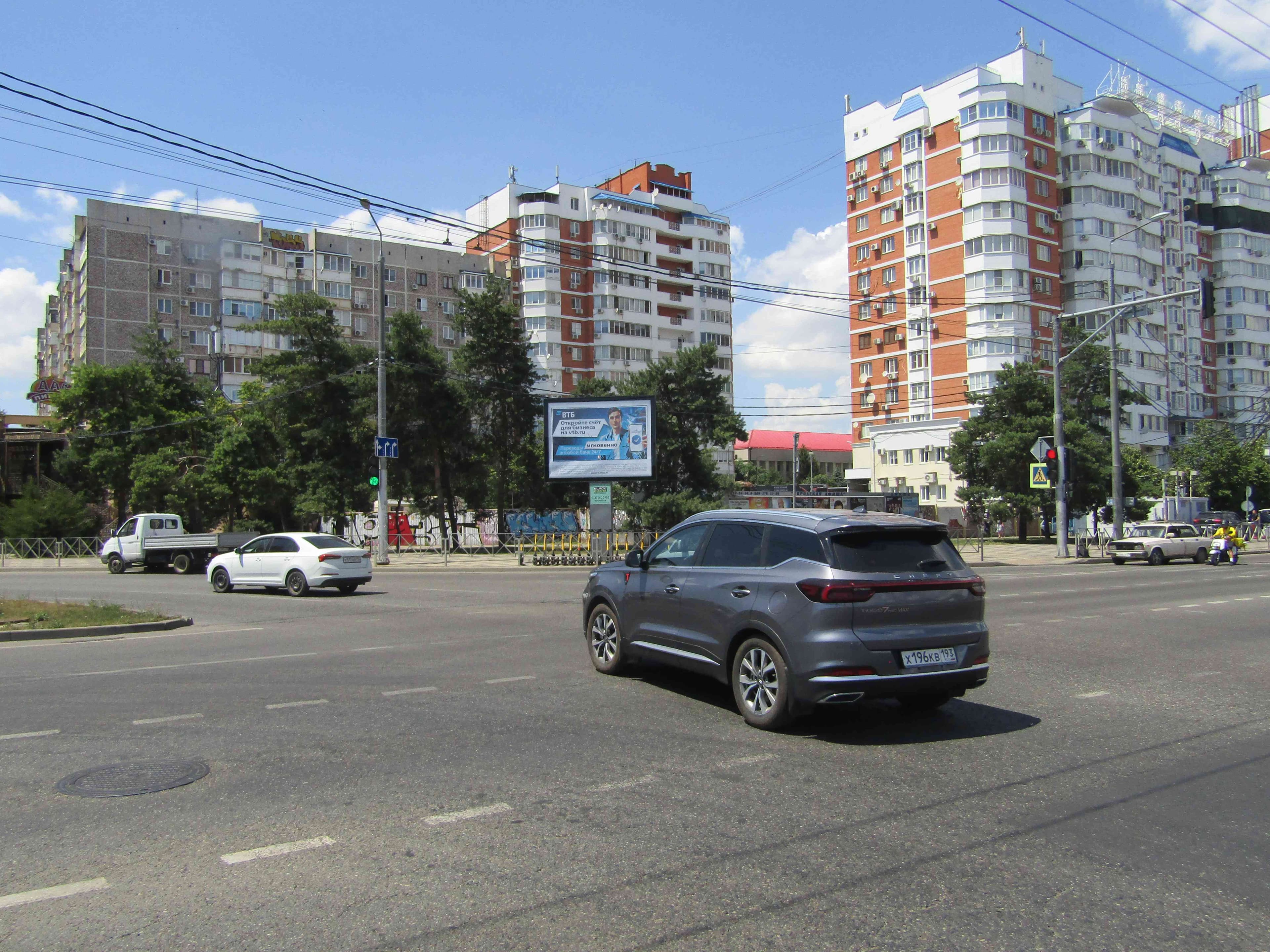 Реклама 2.7x3.7 по адресу Красных Партизан ул., 445