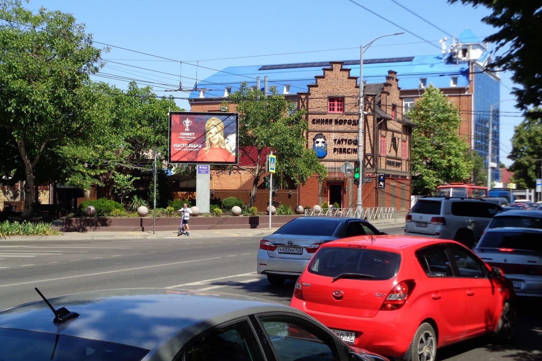 Реклама 2.7x3.7 по адресу Селезнева ул., 169 (скроллер)