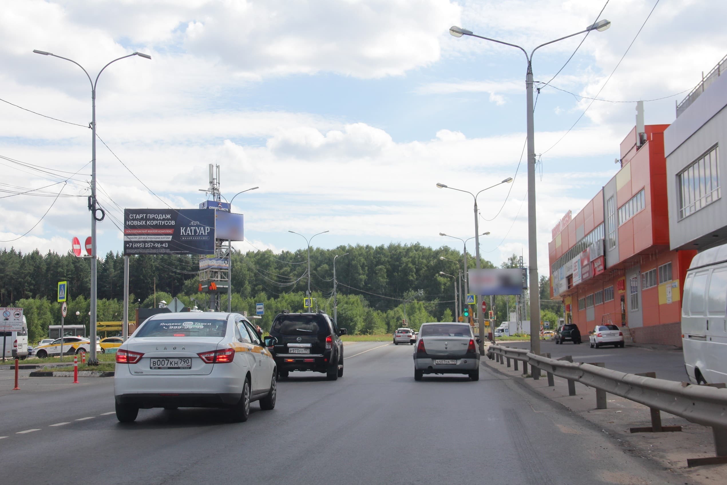 Реклама 3x6 по адресу Краснополянский пр-д, д. 2 (поз. 2), ТЦ Поворот