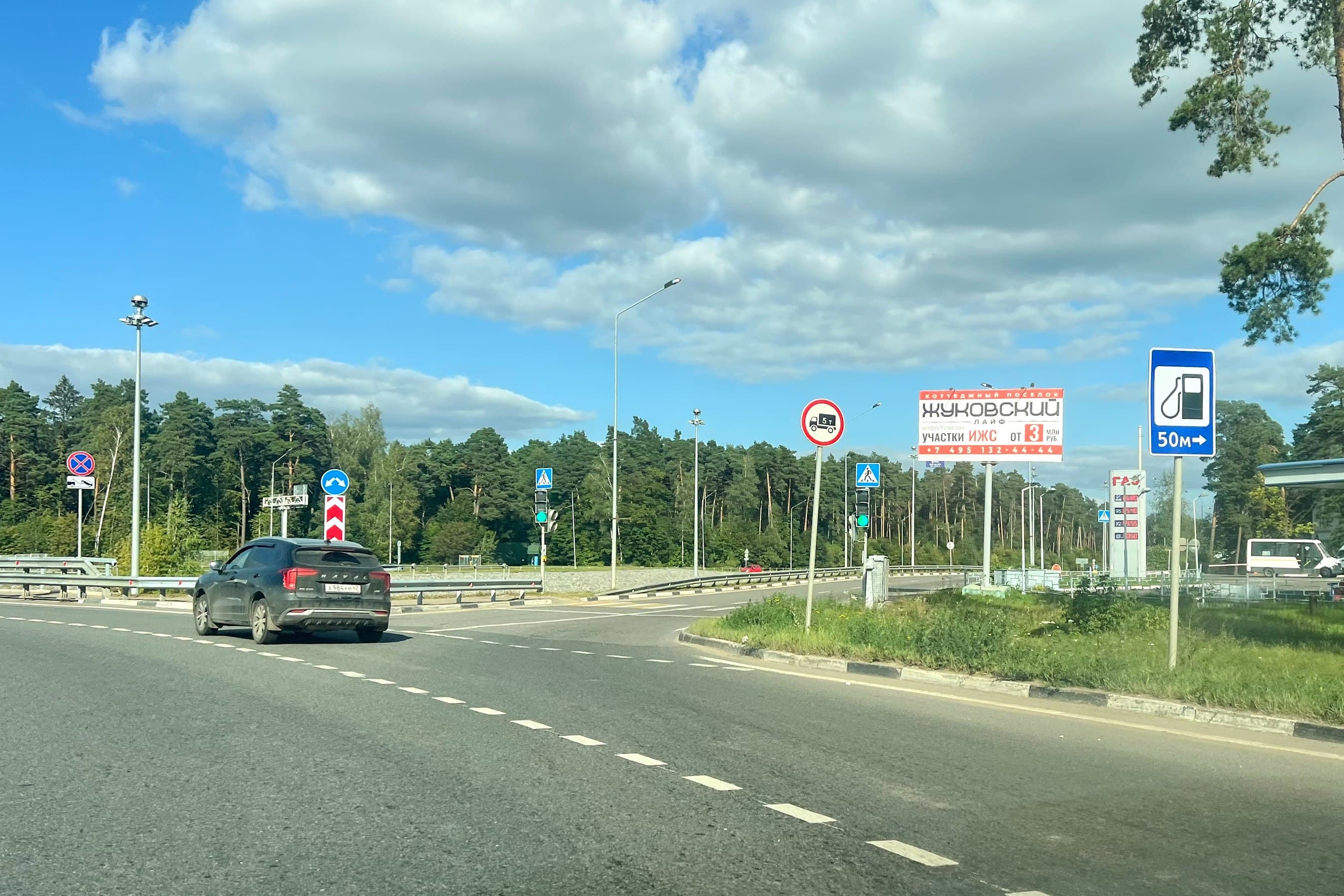 Жуковский. Туполева ул.   2А, круговое движение, сторона А