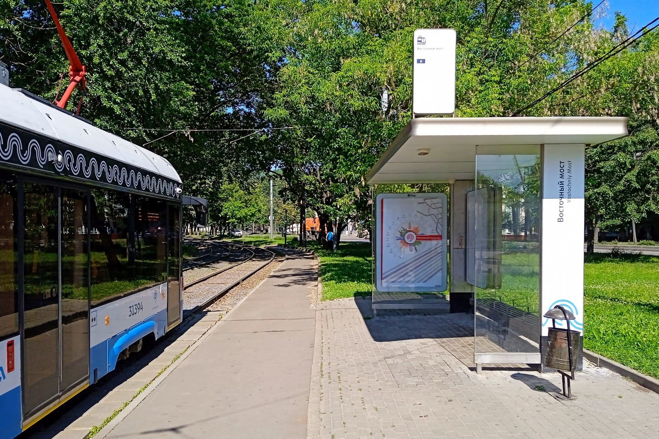 Москва. Лодочная улица - ост. "Восточный мост" (из центра) поз. 2, сторона А