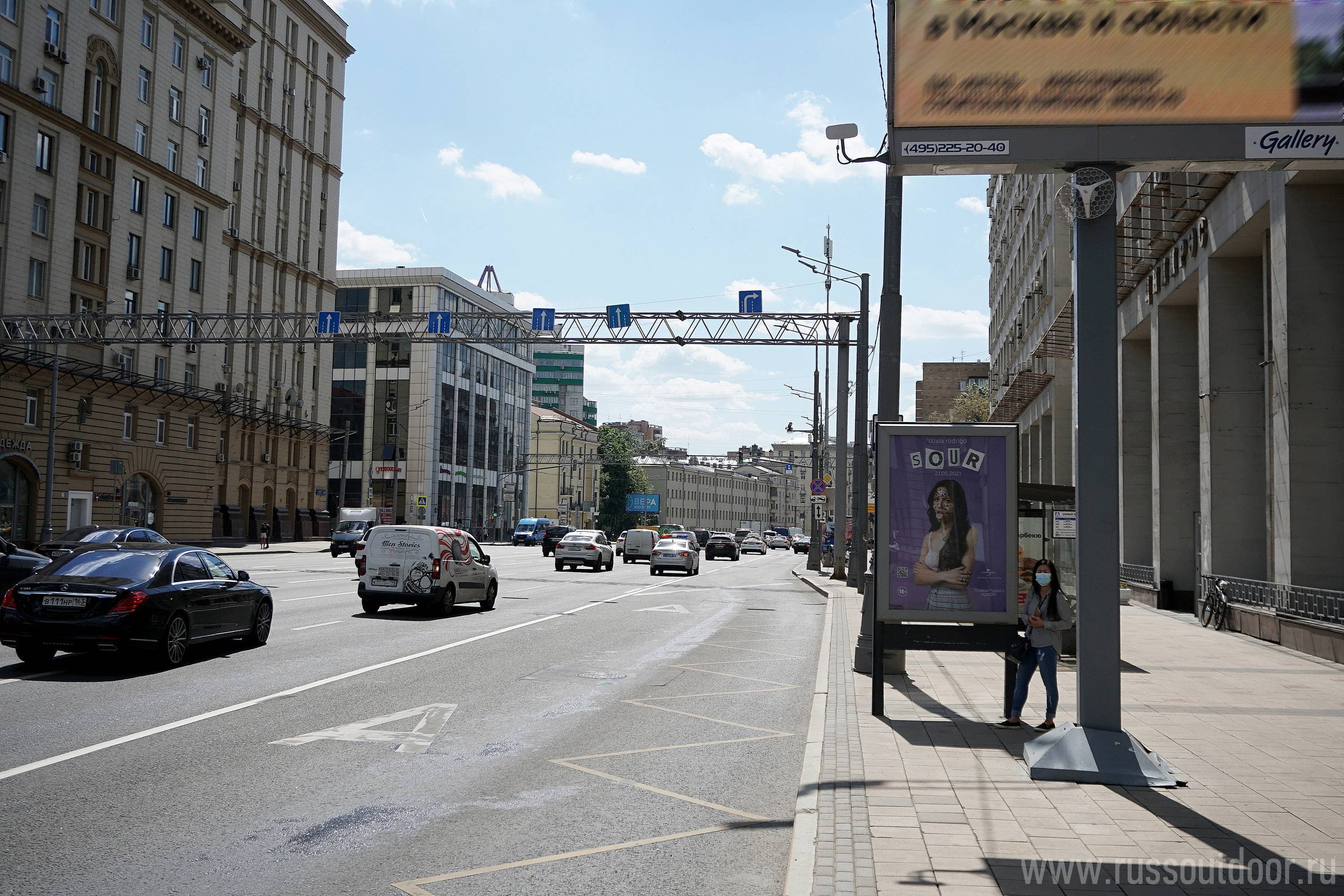 Москва. Мира пр-т  69,  100 м до X с Больничным пер., сторона А