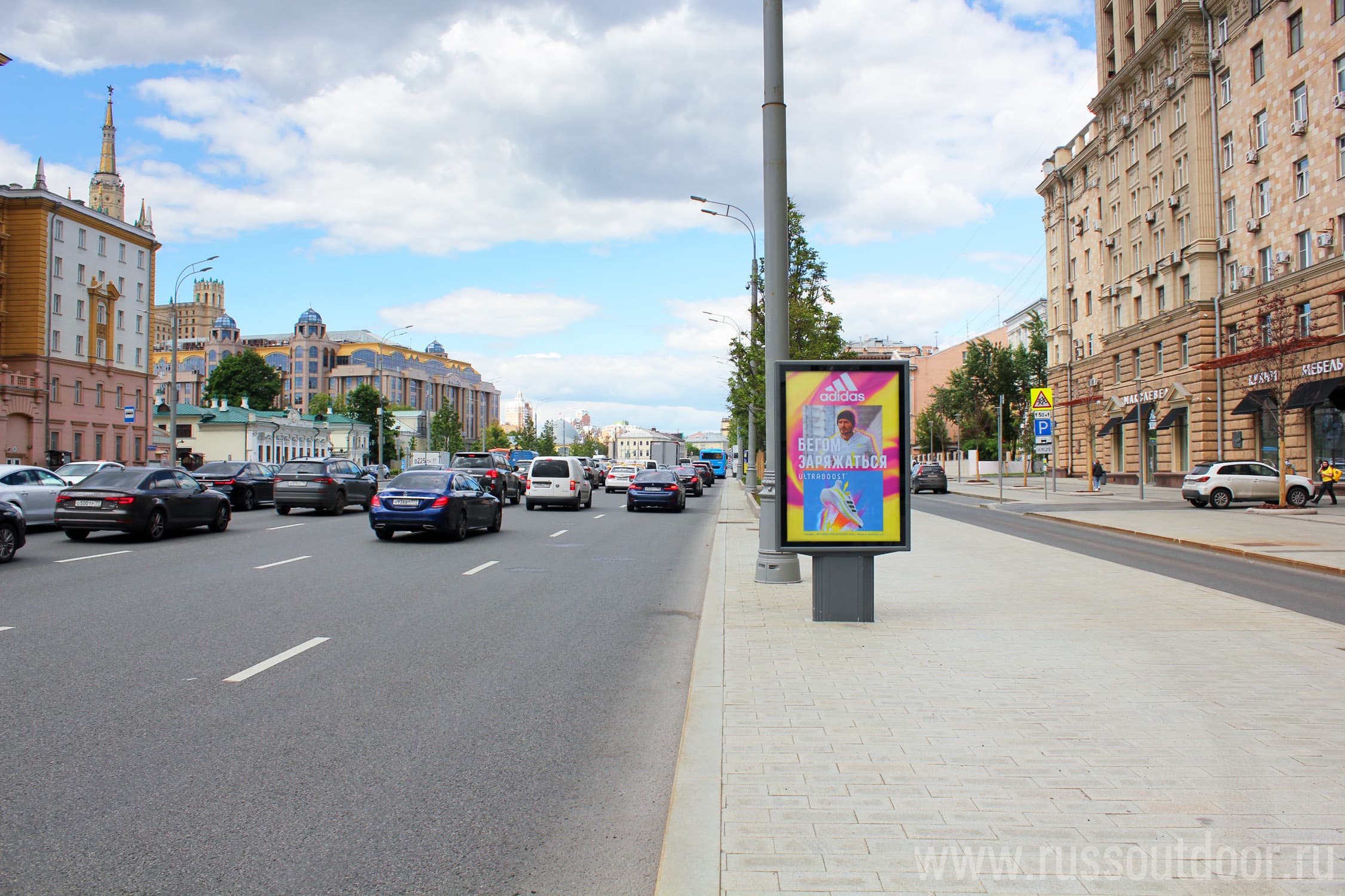 Москва. Новинский б-р  18с1, внутренняя стор. Садового, сторона А