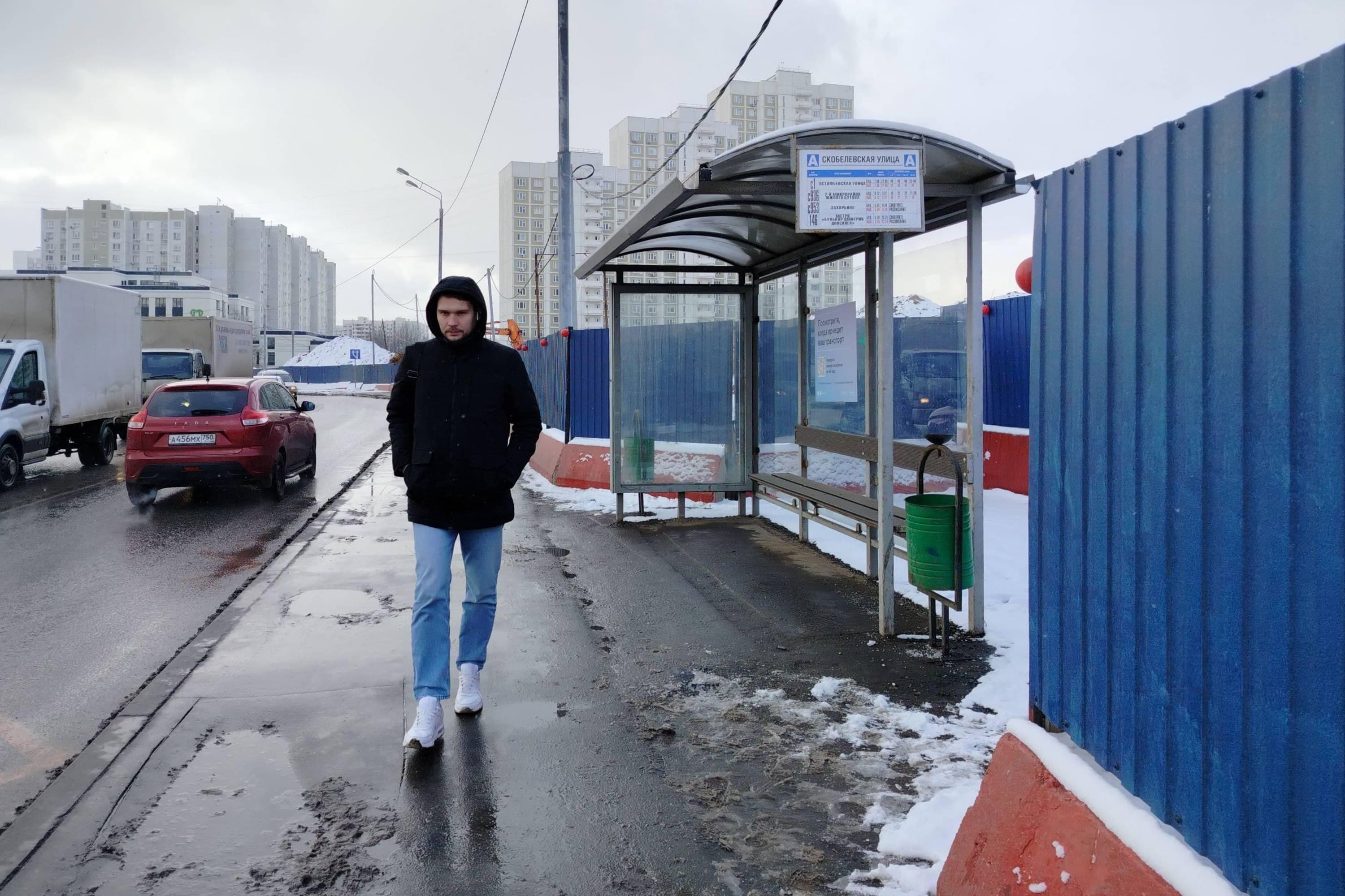 Москва. Новобутовский проезд - ост. "Скобелевская улица", (светофор), сторона А