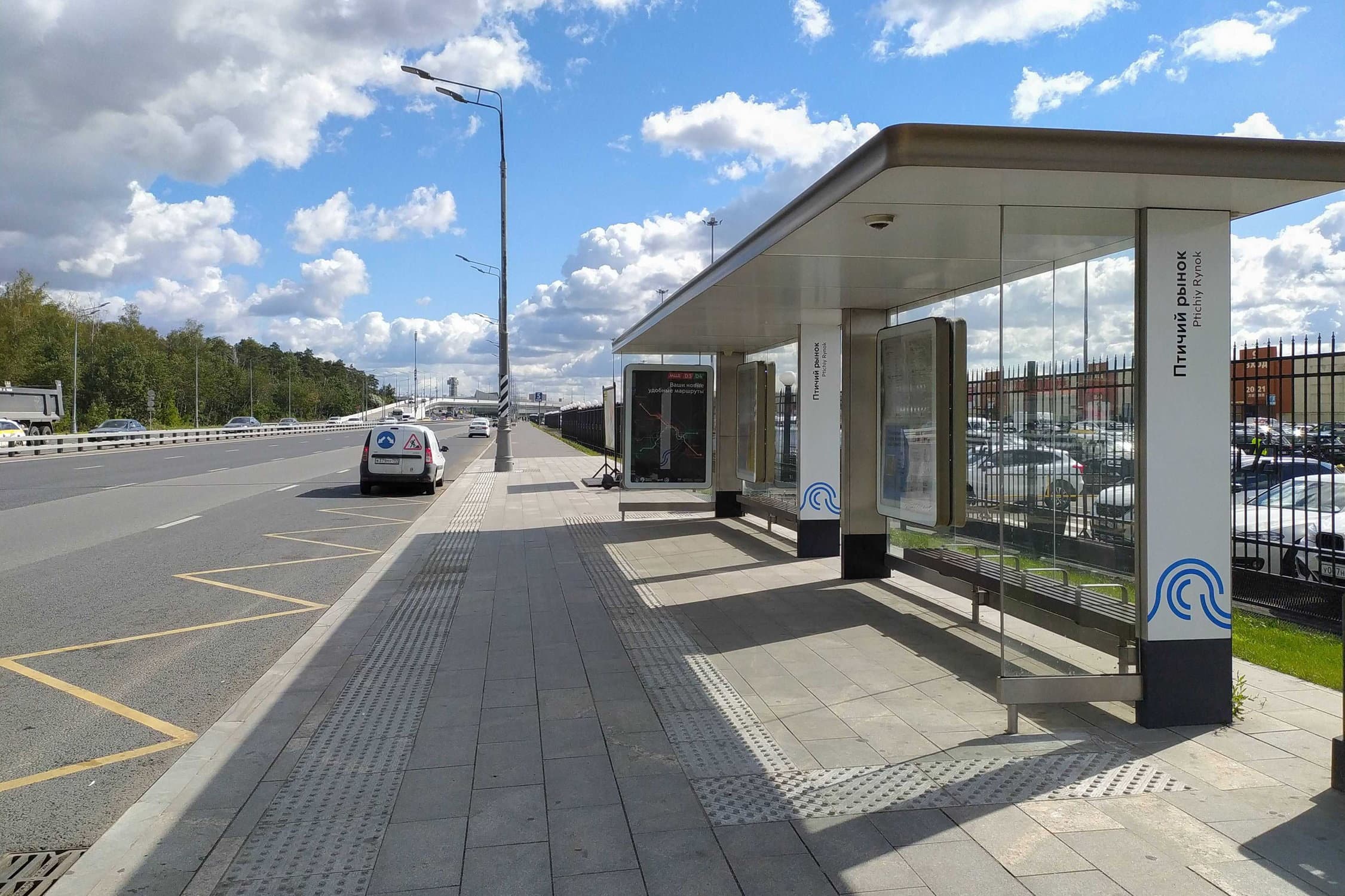Москва. Верхние Поля ул.  56Г - ост. "Птичий рынок", (ТЦ "Садовод"), сторона А