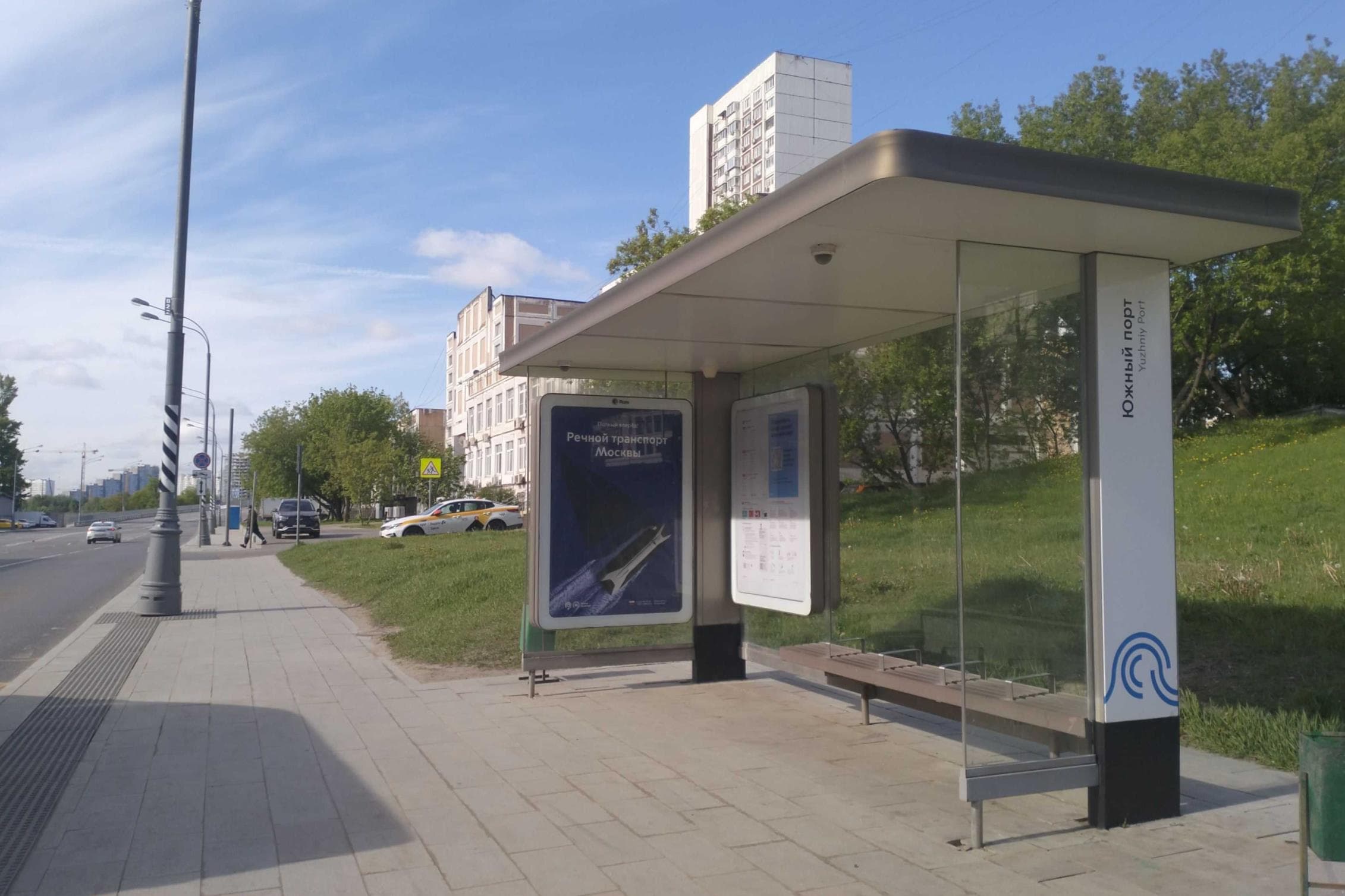 Москва. Южнопортовый 2-й проезд  23к2 - ост. "Южный порт", (светофор), сторона А