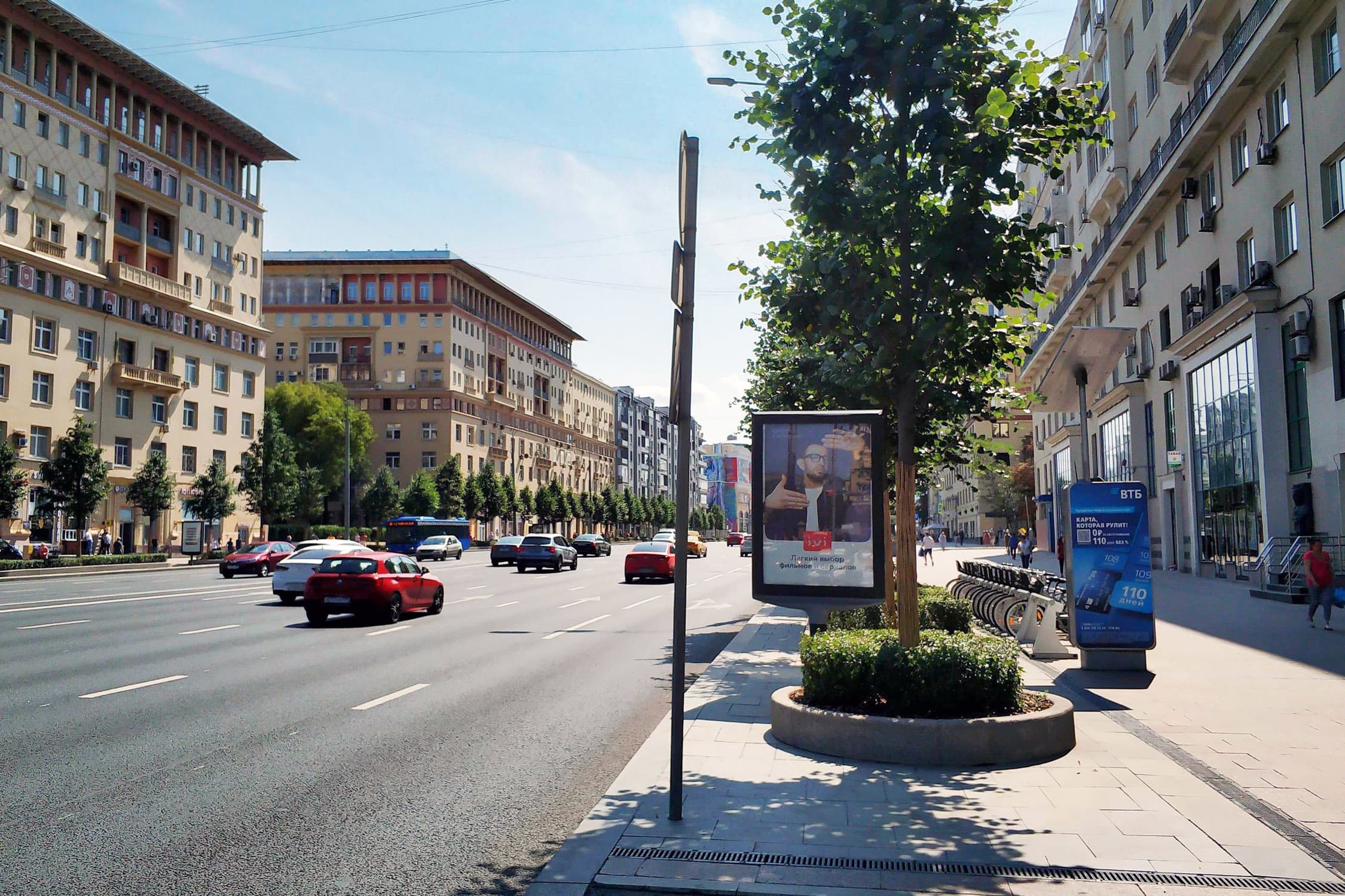 Москва. Земляной Вал ул.  14-16, внутренняя стор. Садового (роллер), сторона А1