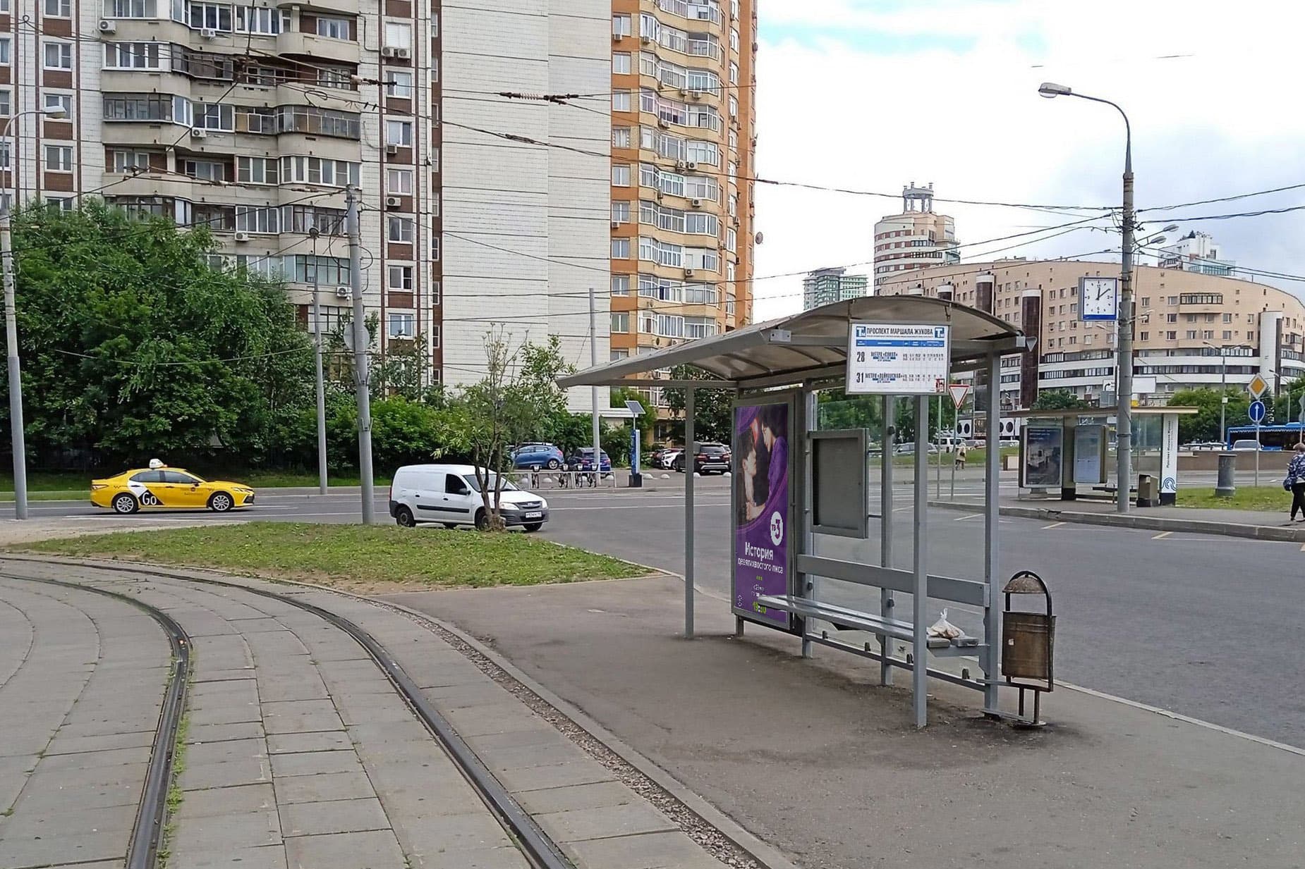 Москва. Живописная ул. - ост. "пр-т Маршала Жукова" (из центра), сторона А