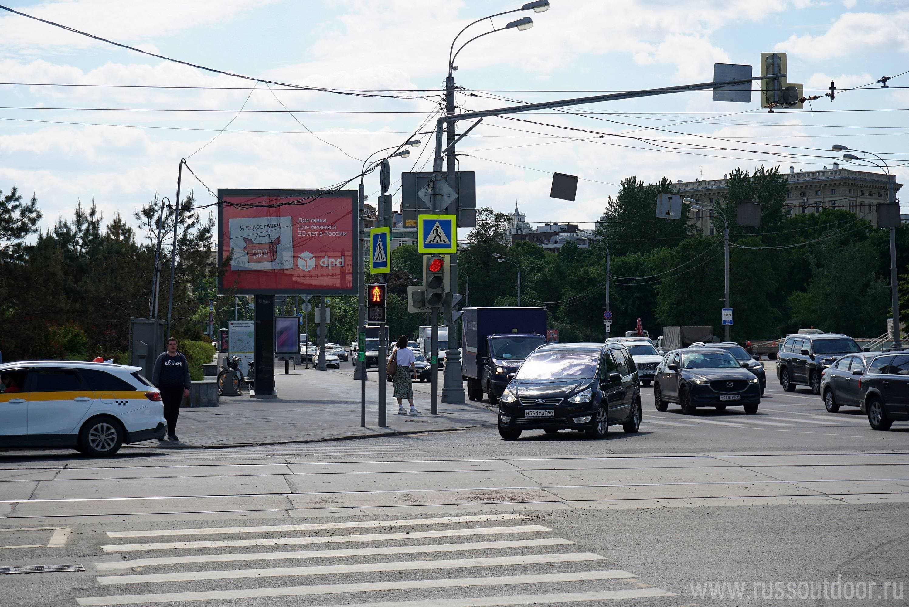 Москва. Олимпийский пр-т 14, Х с ул. Дурова (светофор, СК "Олимпийский"), сторона Б1