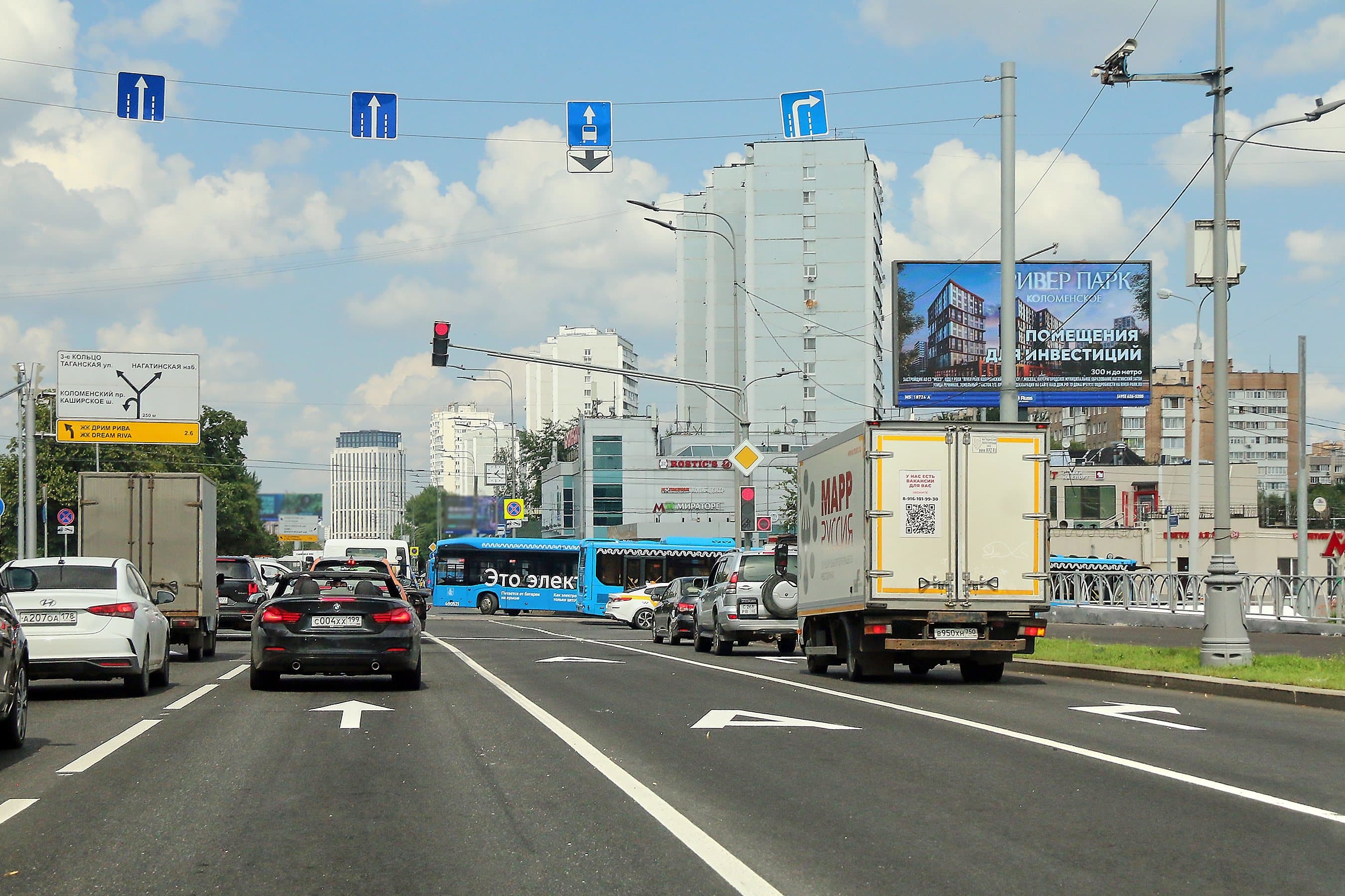 Москва. Андропова проспект  27, Х с ул. Новинки, (светофор, м. "Коломенская"), сторона А1