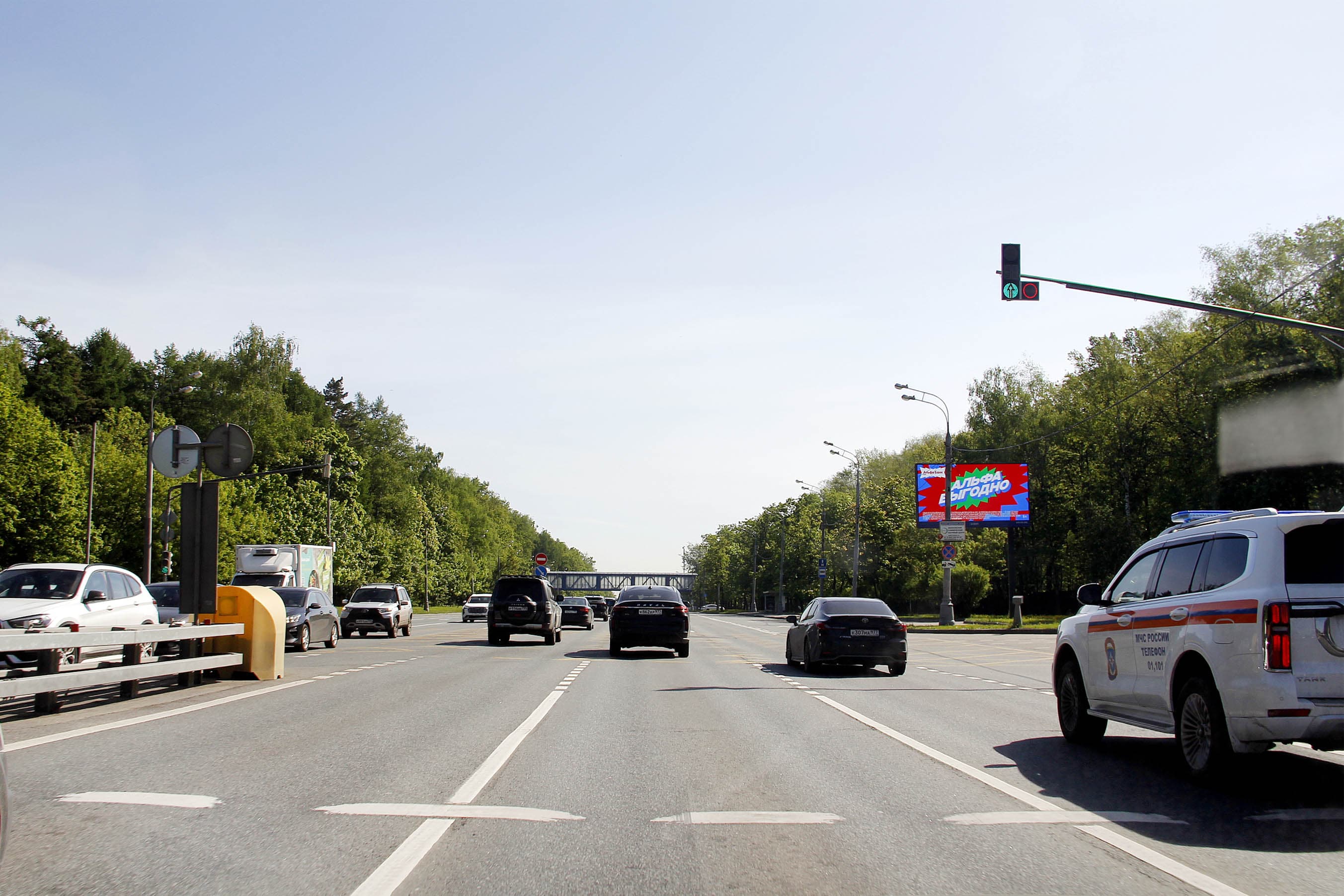 Москва. Энтузиастов шоссе  82, Х с ул. Новогиреевская, (светофор), сторона А1