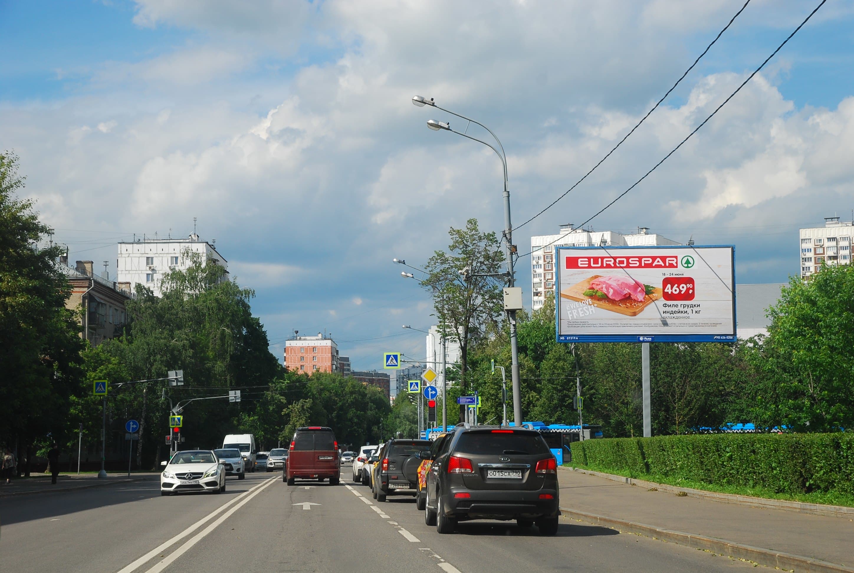 Москва. Летчика Бабушкина ул.  23, н-в, 50 м до Х с ул. Менжинского, сторона А