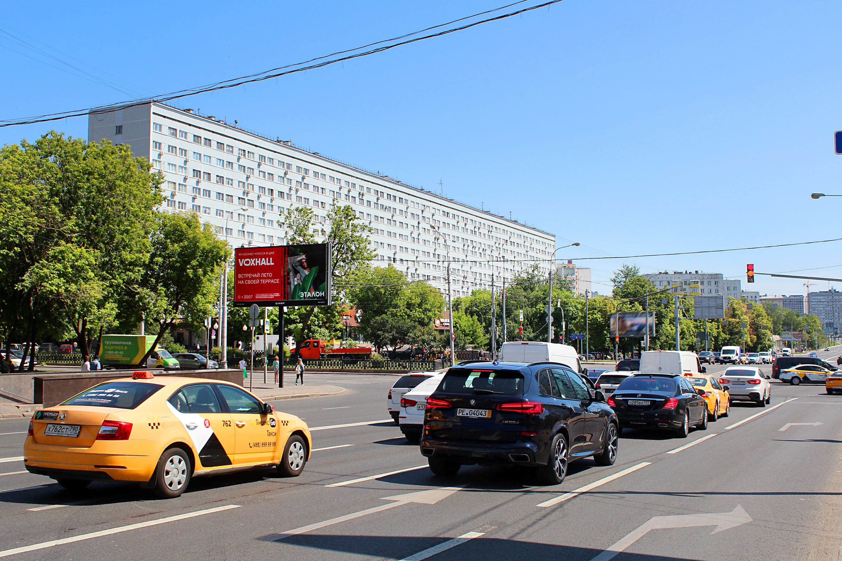 Москва. Марксистская ул.   9, Х с ул. Абельмановская (светофор), сторона Б