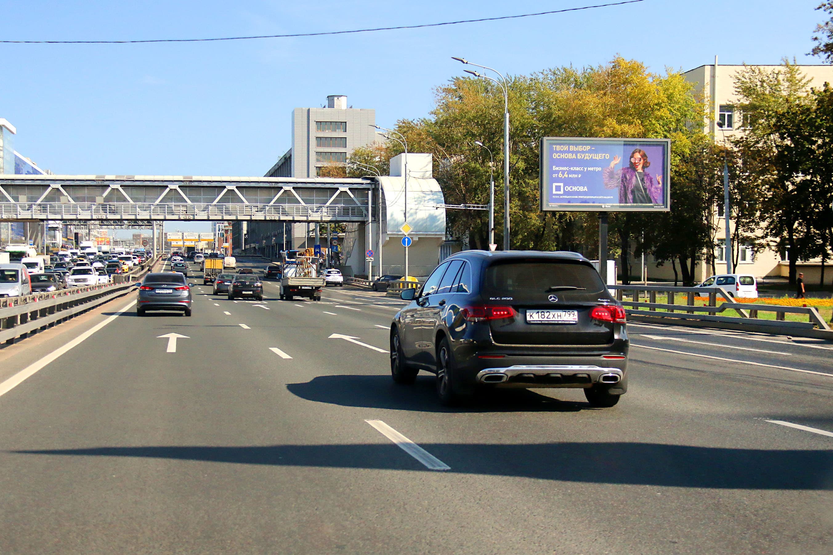 Москва. ТТК, Юг, Автозаводская ул. 23к14 (скроллер), сторона А1