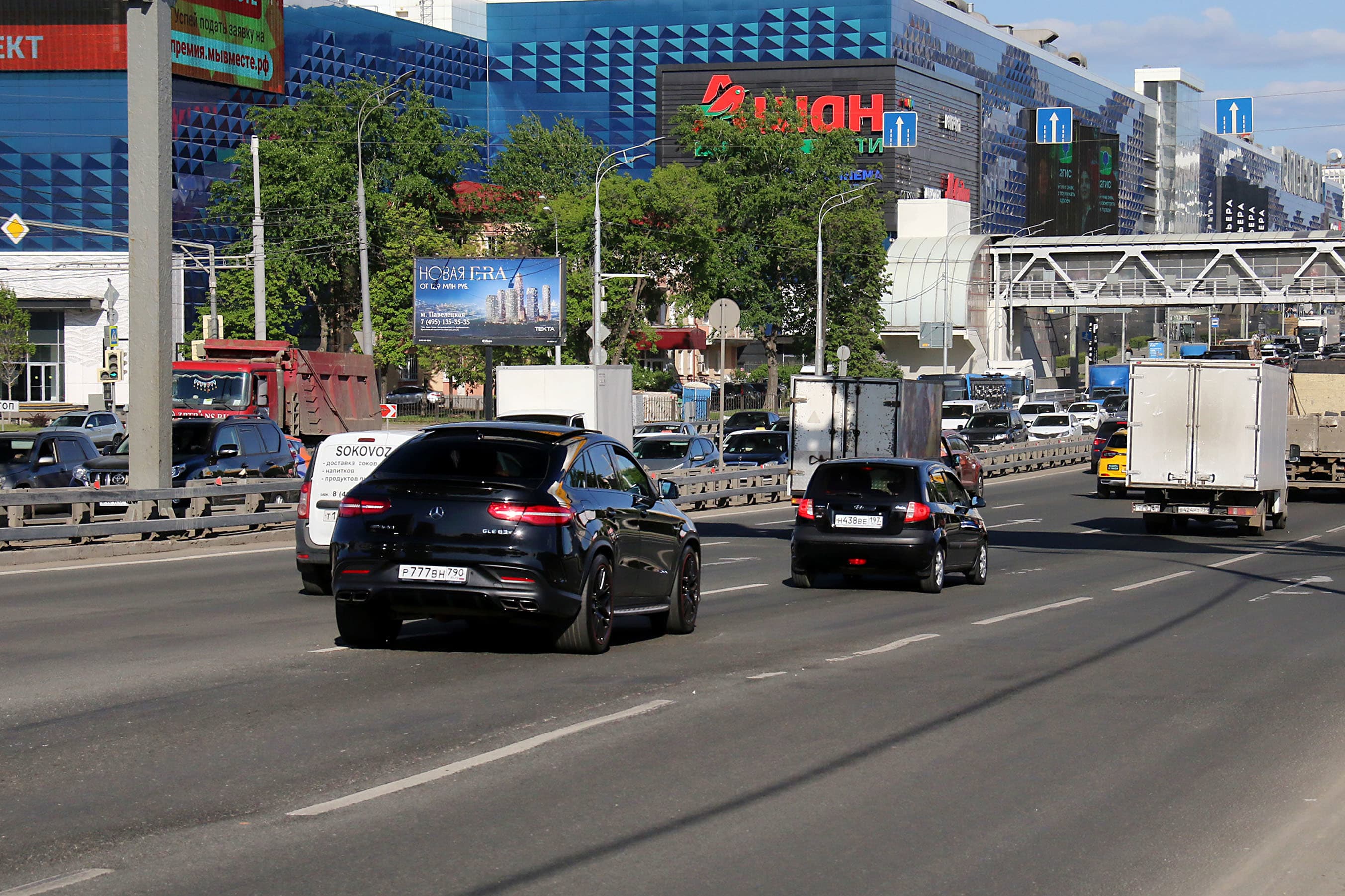 Москва. ТТК, Юг, внутренняя, 650 м до съезда на Б. Тульскую ул., сторона Б