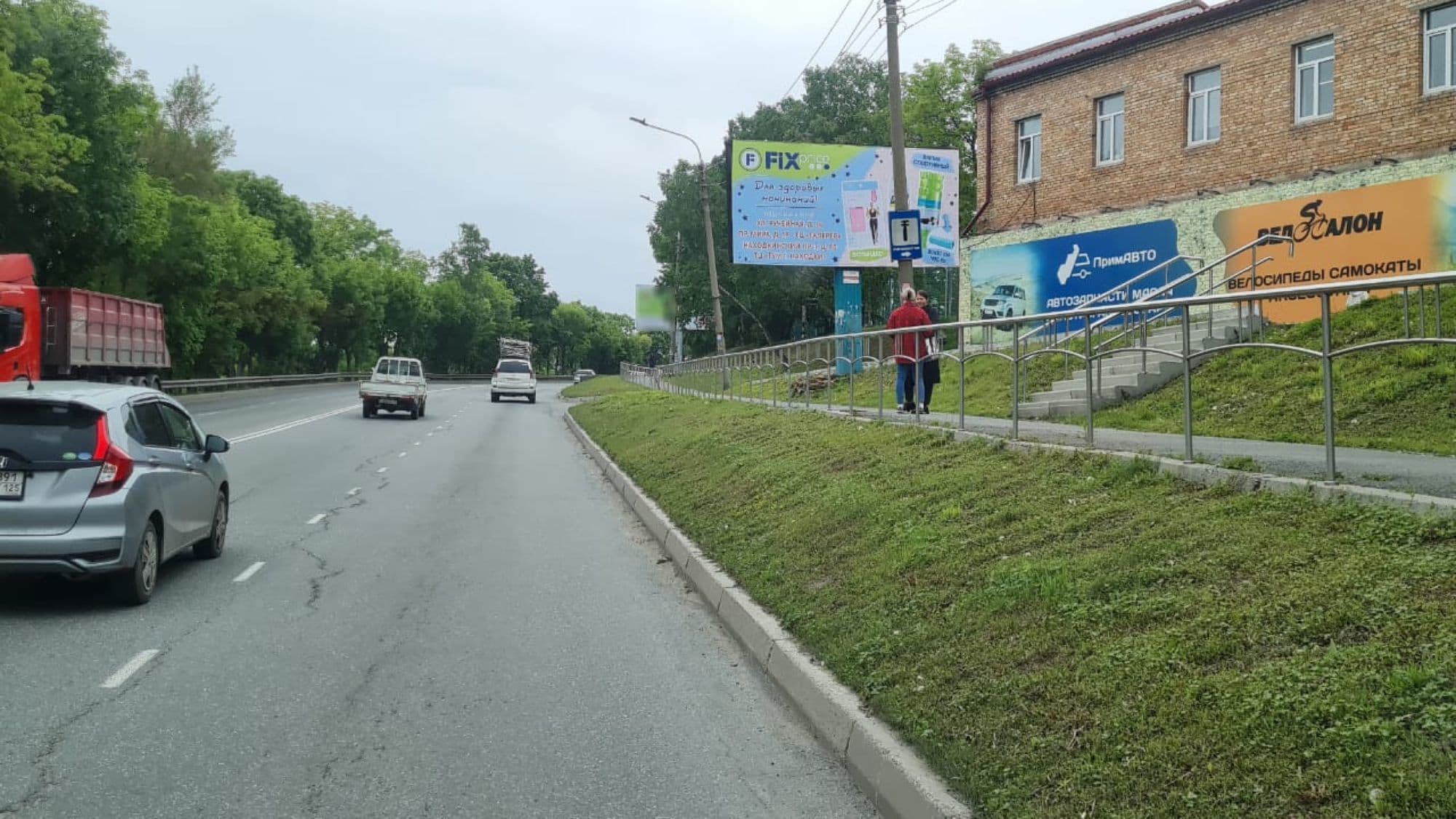 Реклама 3x6 по адресу Наход.пр-т - Молодежная, 1 (ГУМ-школа), А (№ 50)