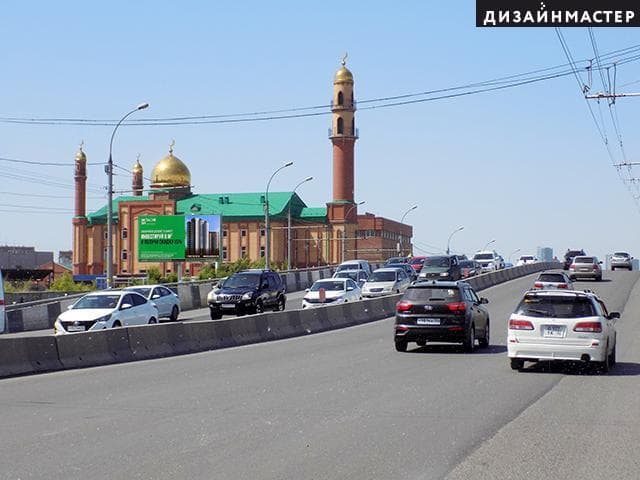 Новосибирск. Ватутина ул., ч/з дорогу от СТЦ "МЕГА", сторона Б