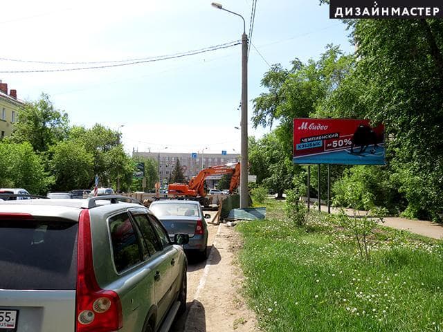 Омск. 7-я Северная ул., Красный путь ул., 78, м-н керамики "Городок", сторона А