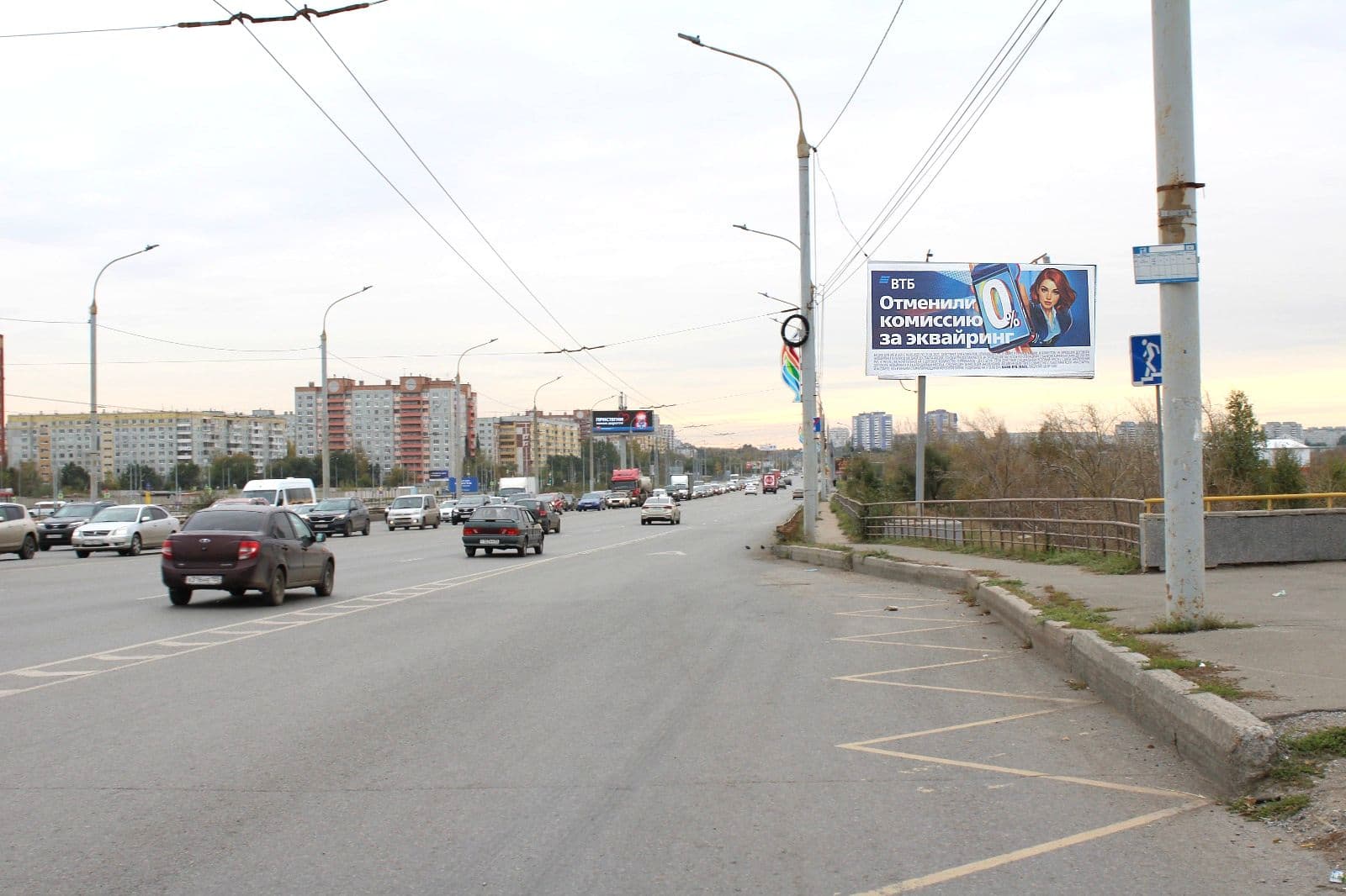 Омск. Лукашевича ул., 35 (напротив "Арена Омск "), сторона А