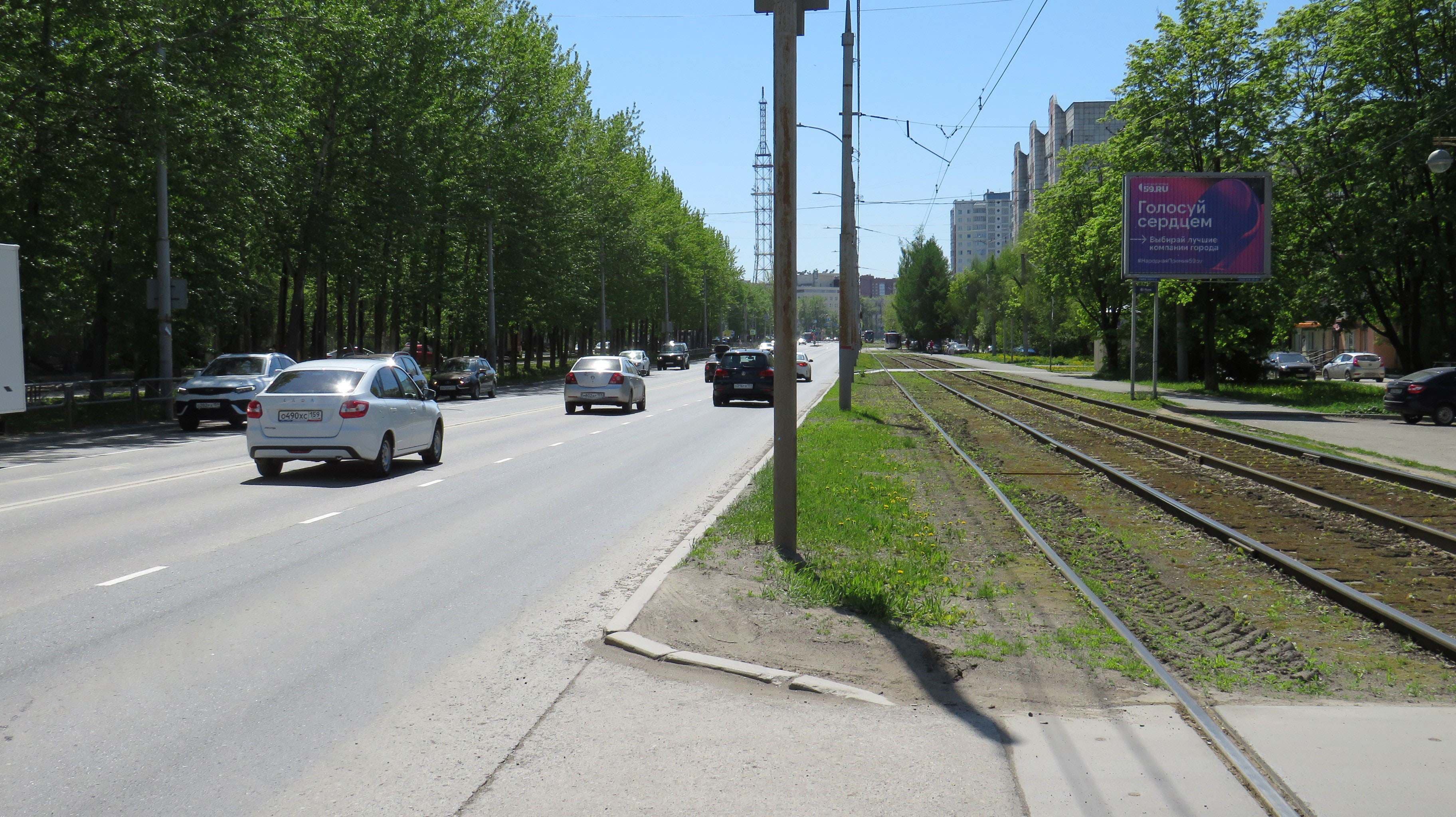 Реклама 2.7x3.7 по адресу Гагарина б-р, 60 (призматрон)