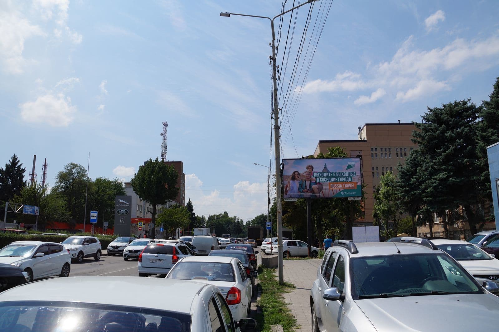Ростов-на-Дону. Текучева ул. 207 (в середине дома по ходу движения), сторона А