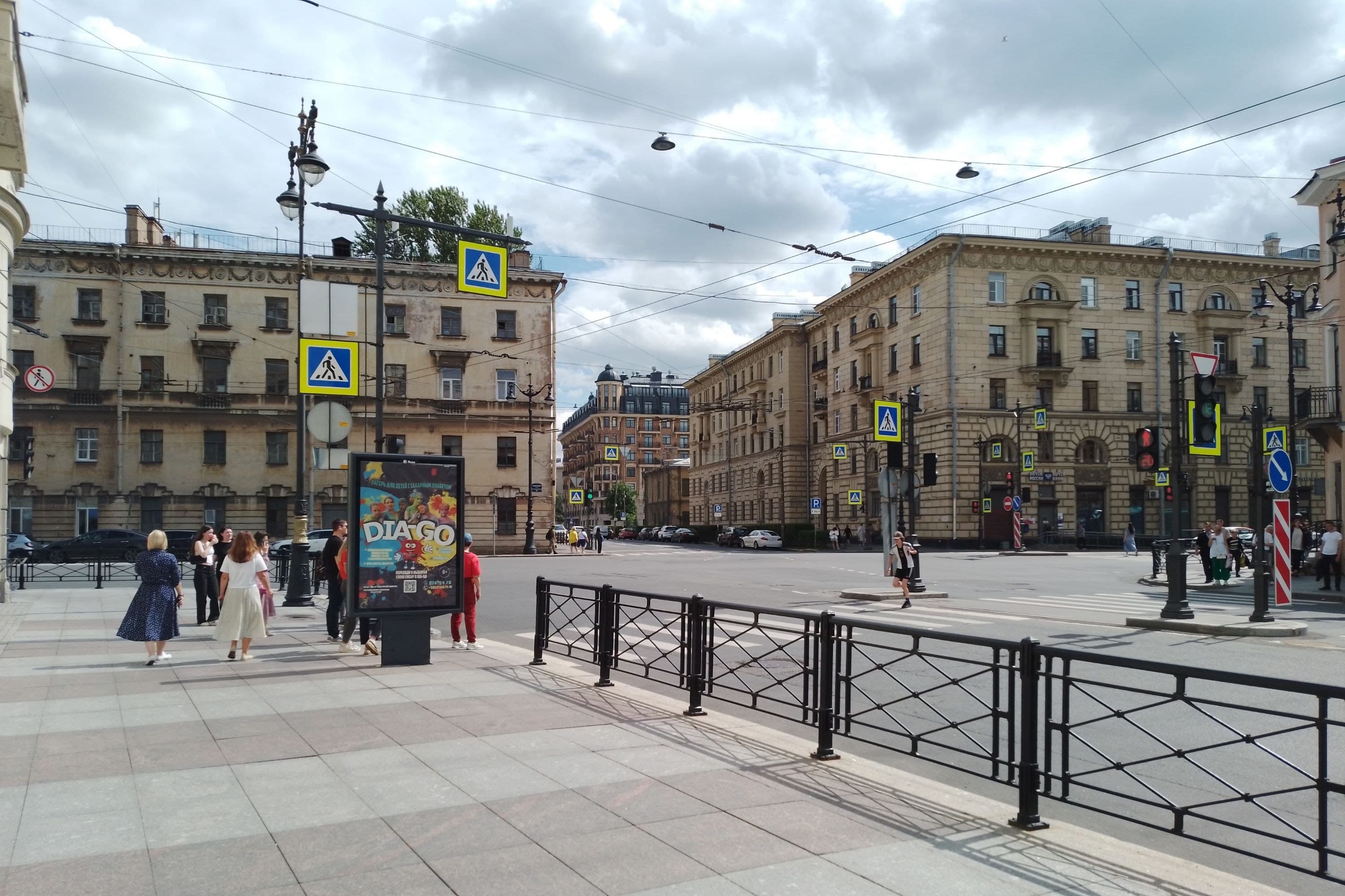 Санкт-Петербург. Кирочная ул., д. 58, сторона Б