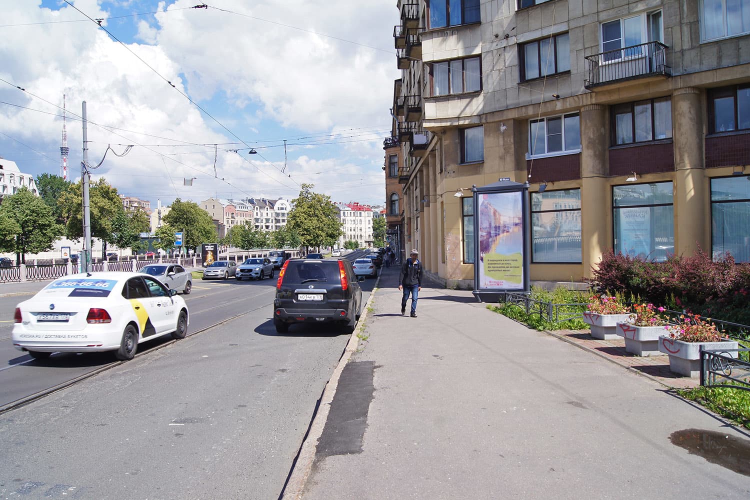 Реклама 1.4x3 по адресу Карповки реки наб. 22 / Ординарная ул.