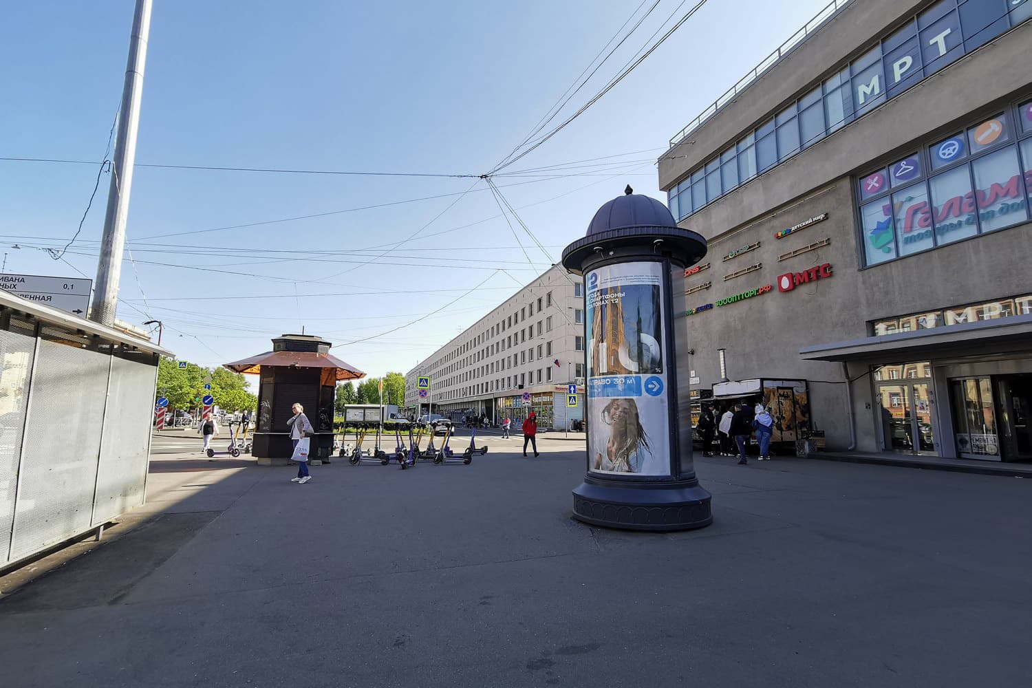 Санкт-Петербург. Стачек площадь   9, (м. "Нарвская"), сторона А