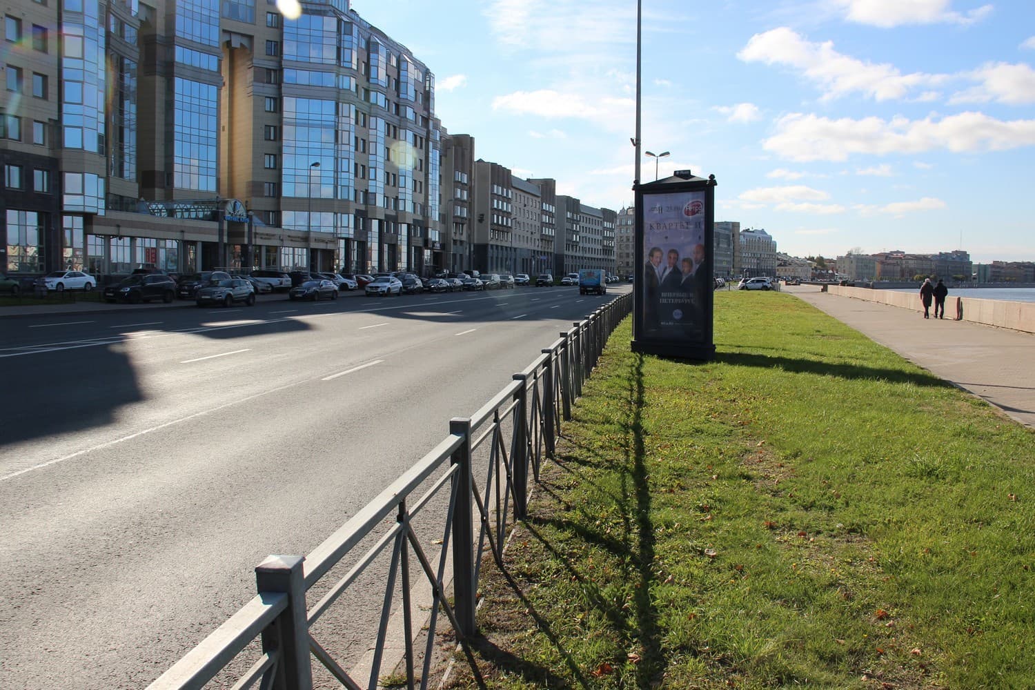 Санкт-Петербург. Воскресенская наб. 4, напротив / Водопроводный пер., сторона А