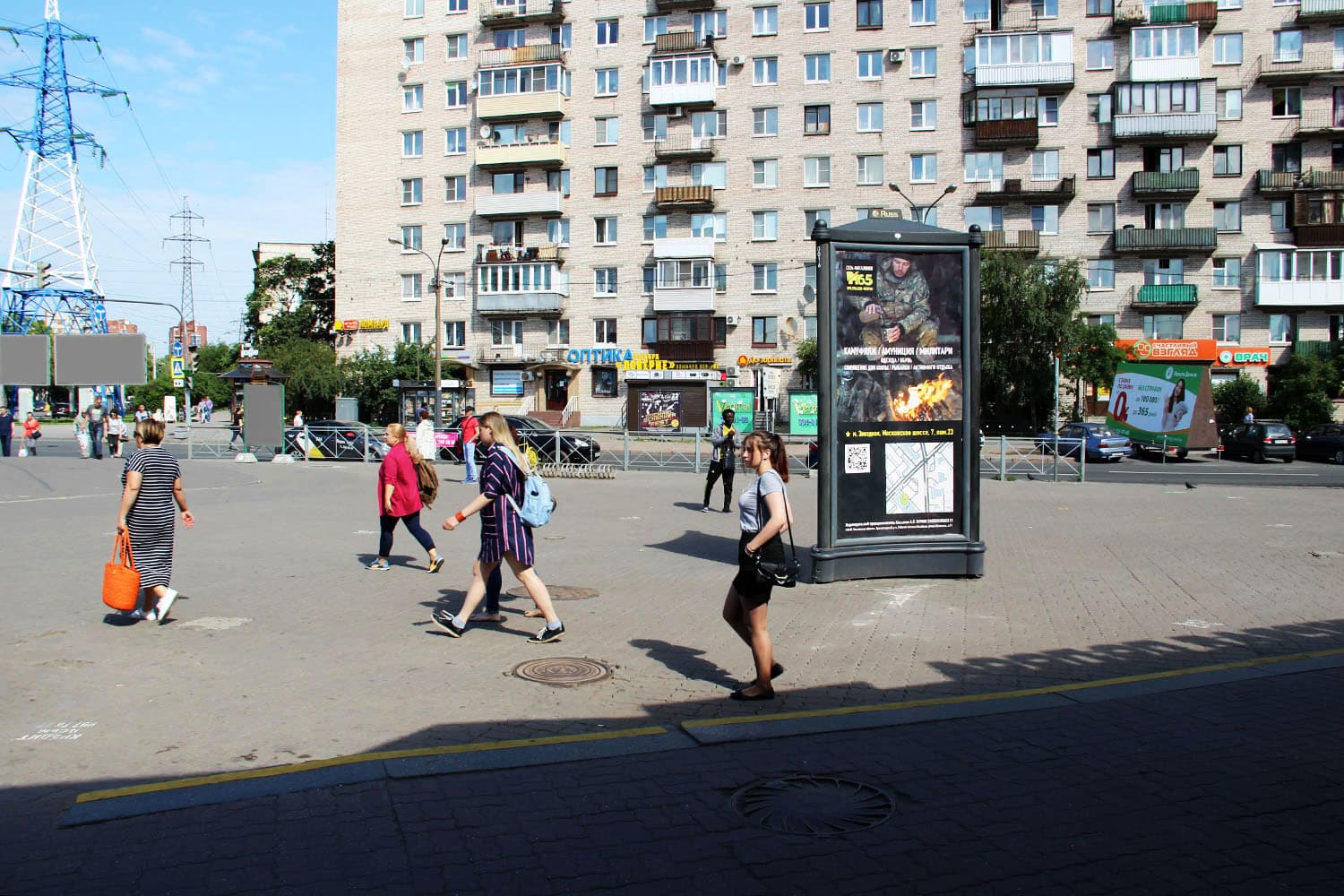 Санкт-Петербург. Звездная ул.   3к1, после Х с ул. Ленсовета, (м. "Звездная"), сторона А