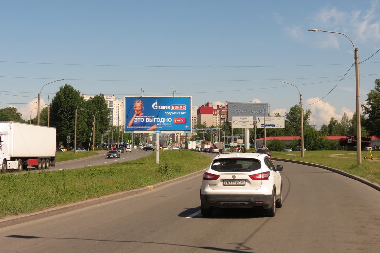 Санкт-Петербург. Большевиков пр. 54 к.1 (р/п к Народной ул.), сторона А1