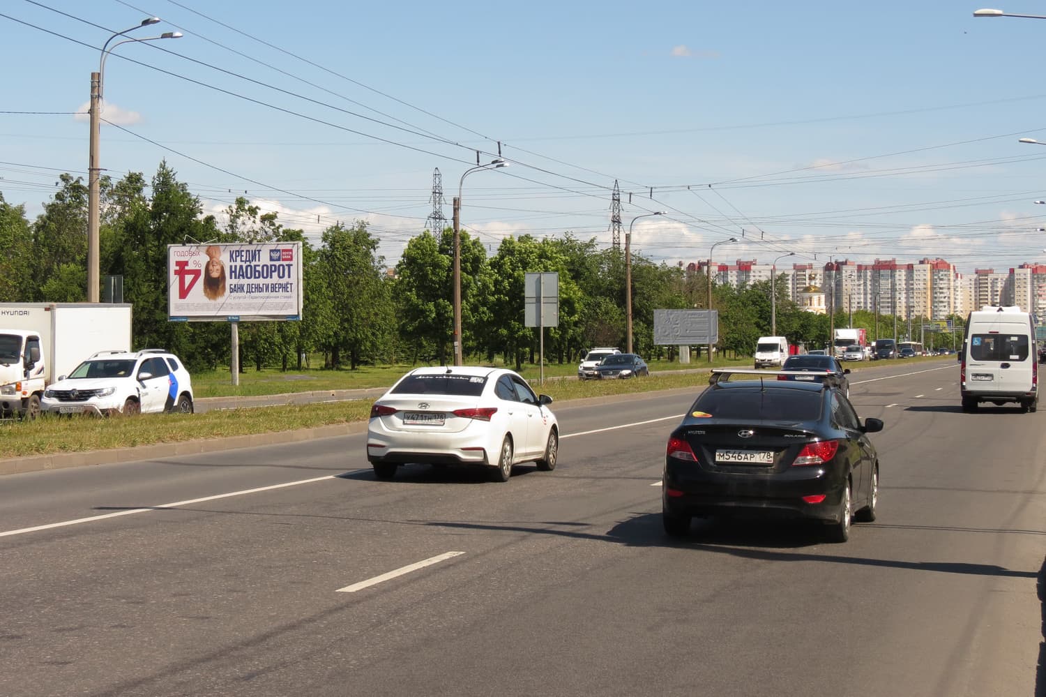 Санкт-Петербург. Косыгина пр. 4 / гипермаркет "METRO" (из центра), сторона Б