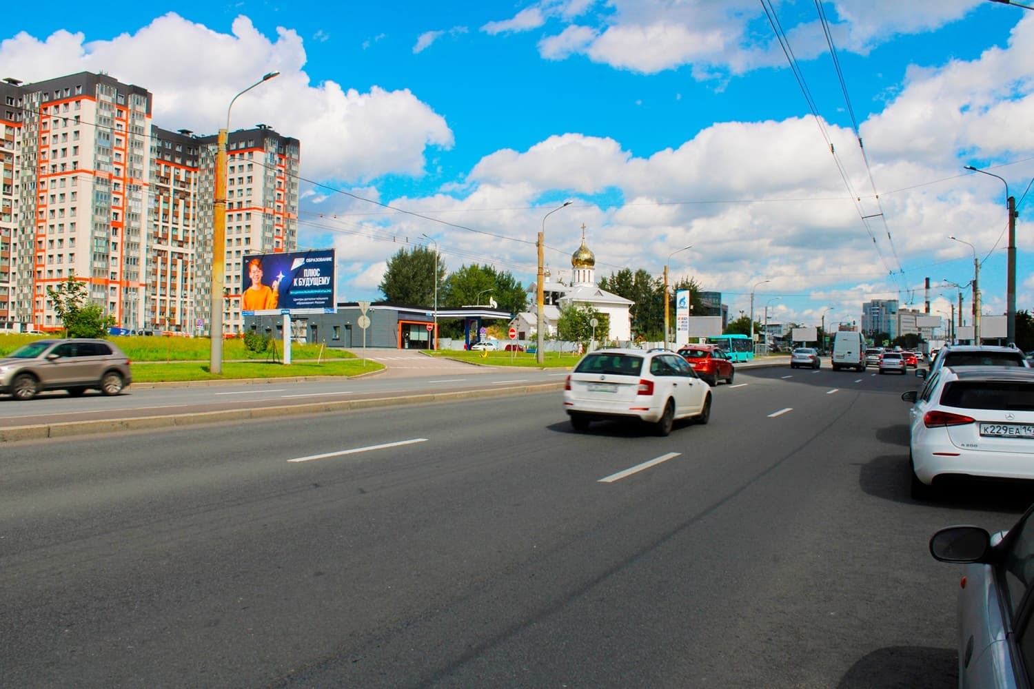 Санкт-Петербург. Кушелевская дор. 3, кор. 1, напротив, сторона Б