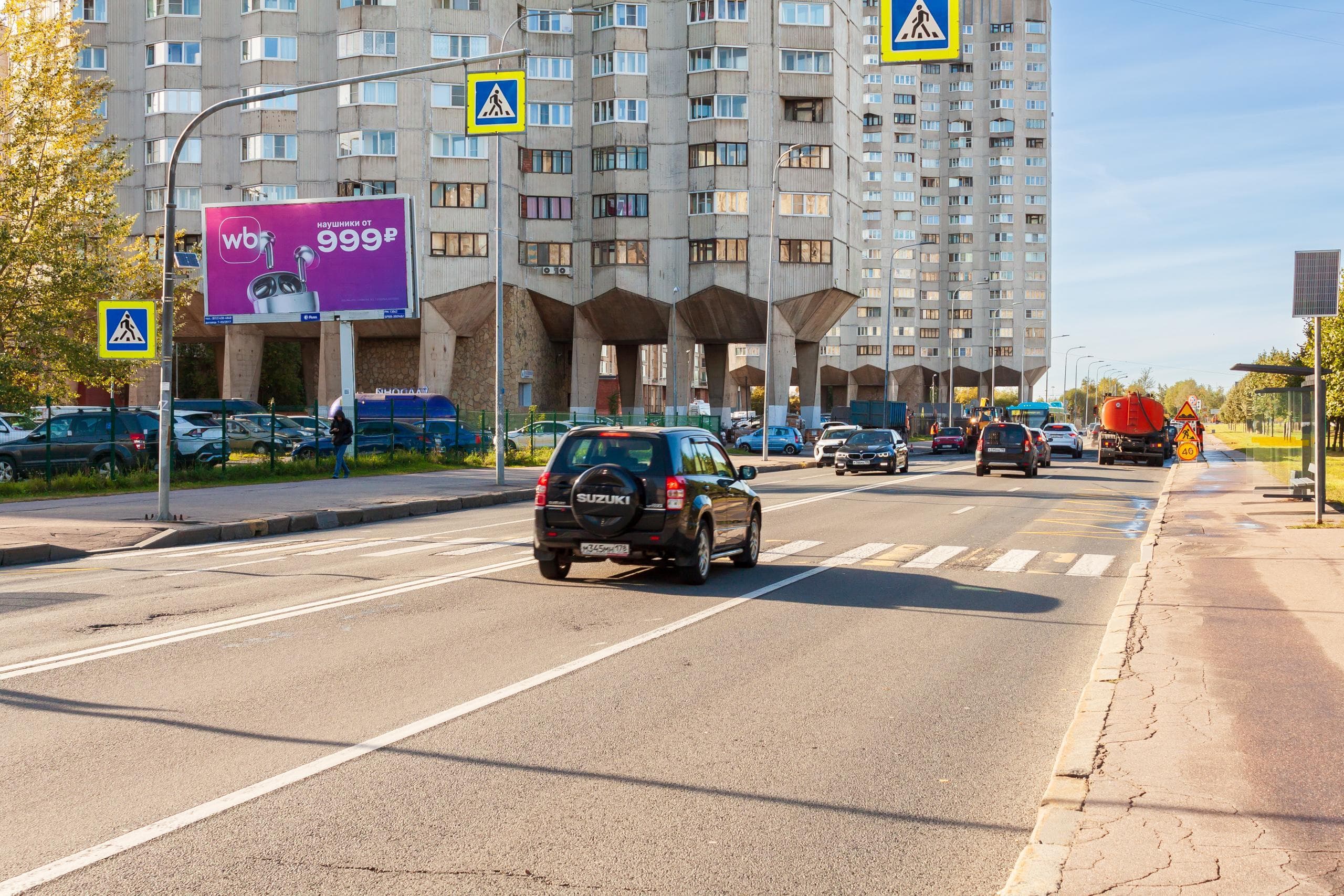 Санкт-Петербург. Новосмоленская наб., Наличная ул., д. 36, корп. 5, сторона Б1