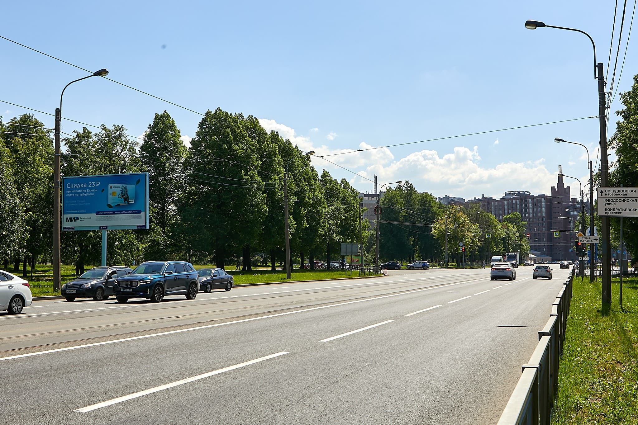 Санкт-Петербург. Пискаревский пр. / Жукова ул., напротив (в центр), сторона Б