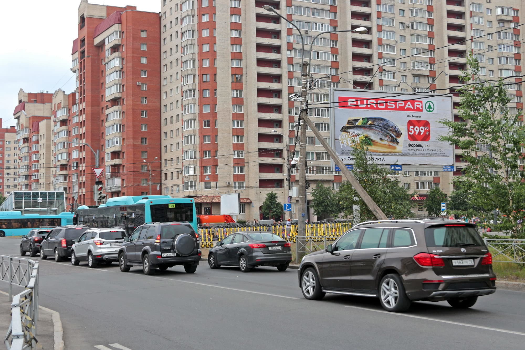 Санкт-Петербург. Туристская ул. / Савушкина ул. 143 к.1 (в центр), сторона А