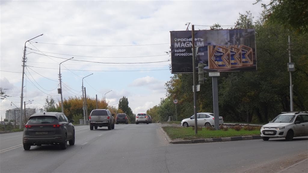Саратов. Новоастраханское ш.,/Энтузиастов просп. (виадук), сторона А