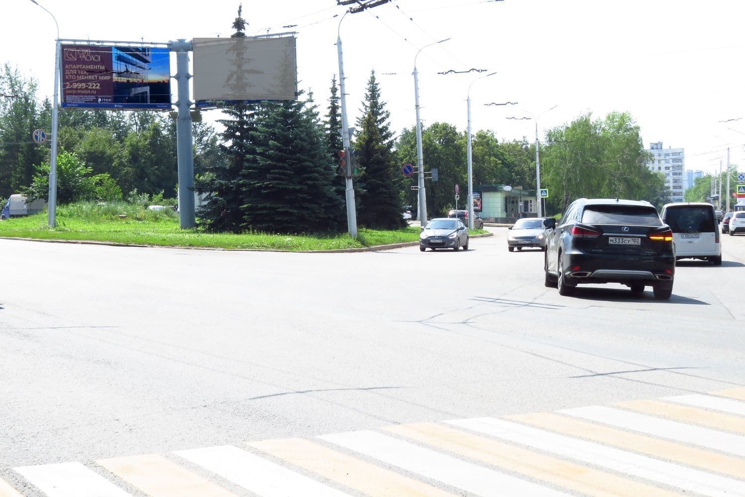 Уфа.  ул. 50 лет СССР, напротив здания №47, сторона А1