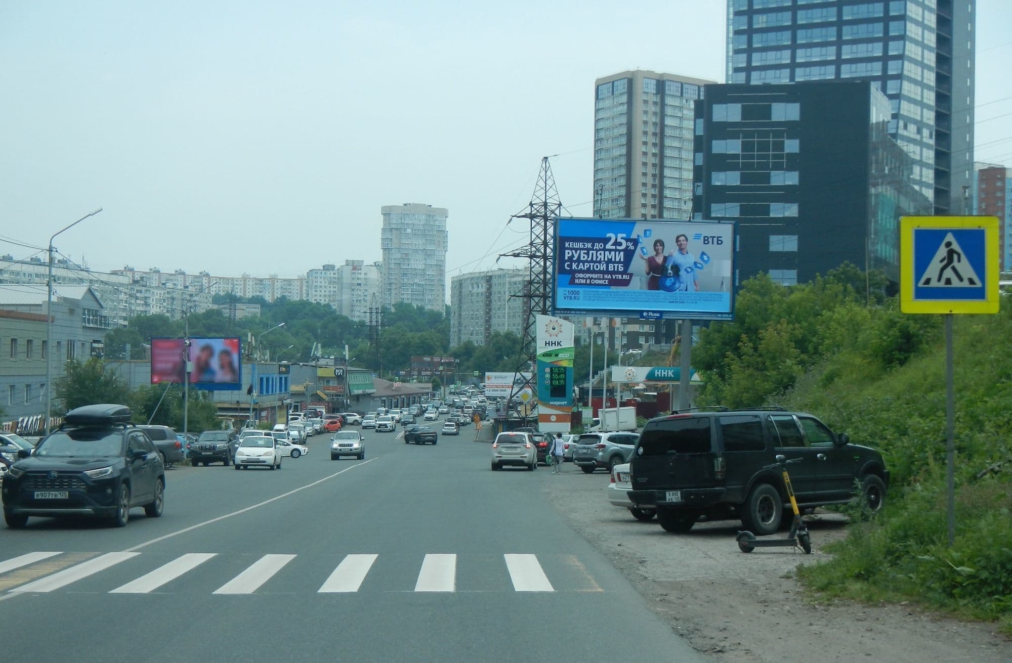 Владивосток. Красного Знамени проспект, 104 - Шилкинская ул. (АЗС), сторона А