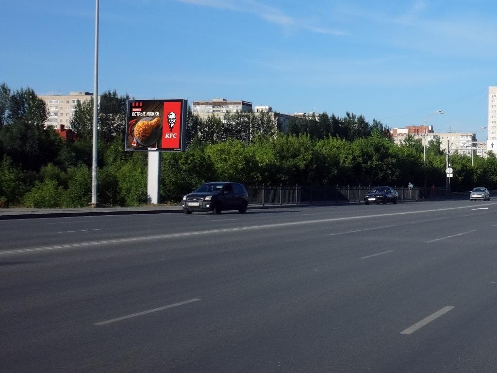 Фурманова ул., напротив стр. 1/Машинная ул., Интерьерный центр "Аструм", БЦ "Парковый", сторона Б Екатеринбург. Фурманова ул., напротив стр. 1/Машинная ул., Интерьерный центр "Аструм", БЦ "Парковый", сторона Б