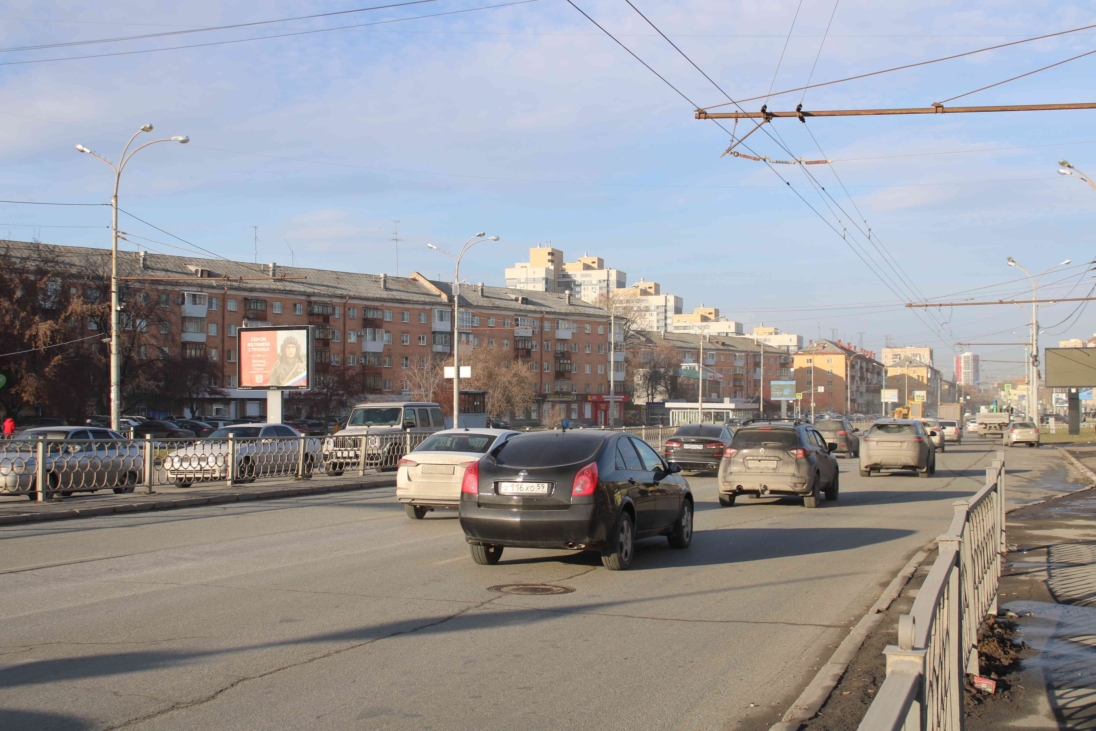 shit 3x6 Реклама 2.7x3.7 по адресу Космонавтов пр., 43/ Старых Большевиков ул., ТРЦ "Омега", ТЦ "Белка Маркет"