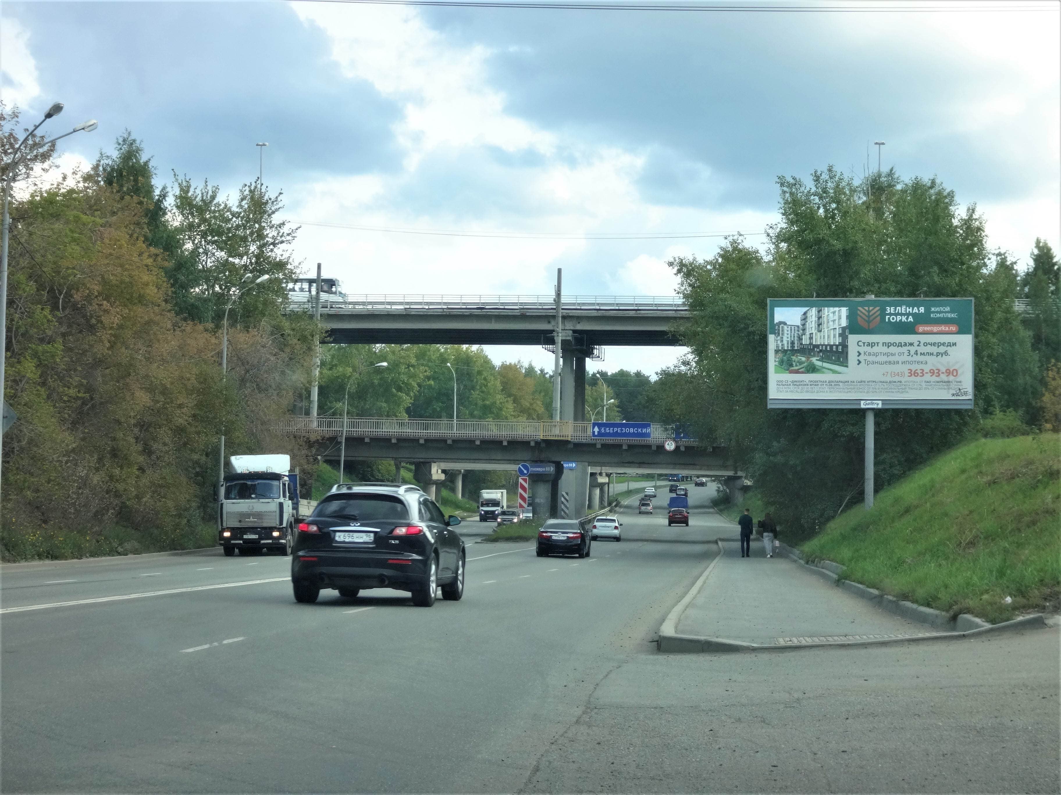 Шефская ул., 1в / Проезжая ул., гиперм. "Строительный Двор", дом отдыха "Избушки", сторона А Екатеринбург. Шефская ул., 1в / Проезжая ул., гиперм. "Строительный Двор", дом отдыха "Избушки", сторона А