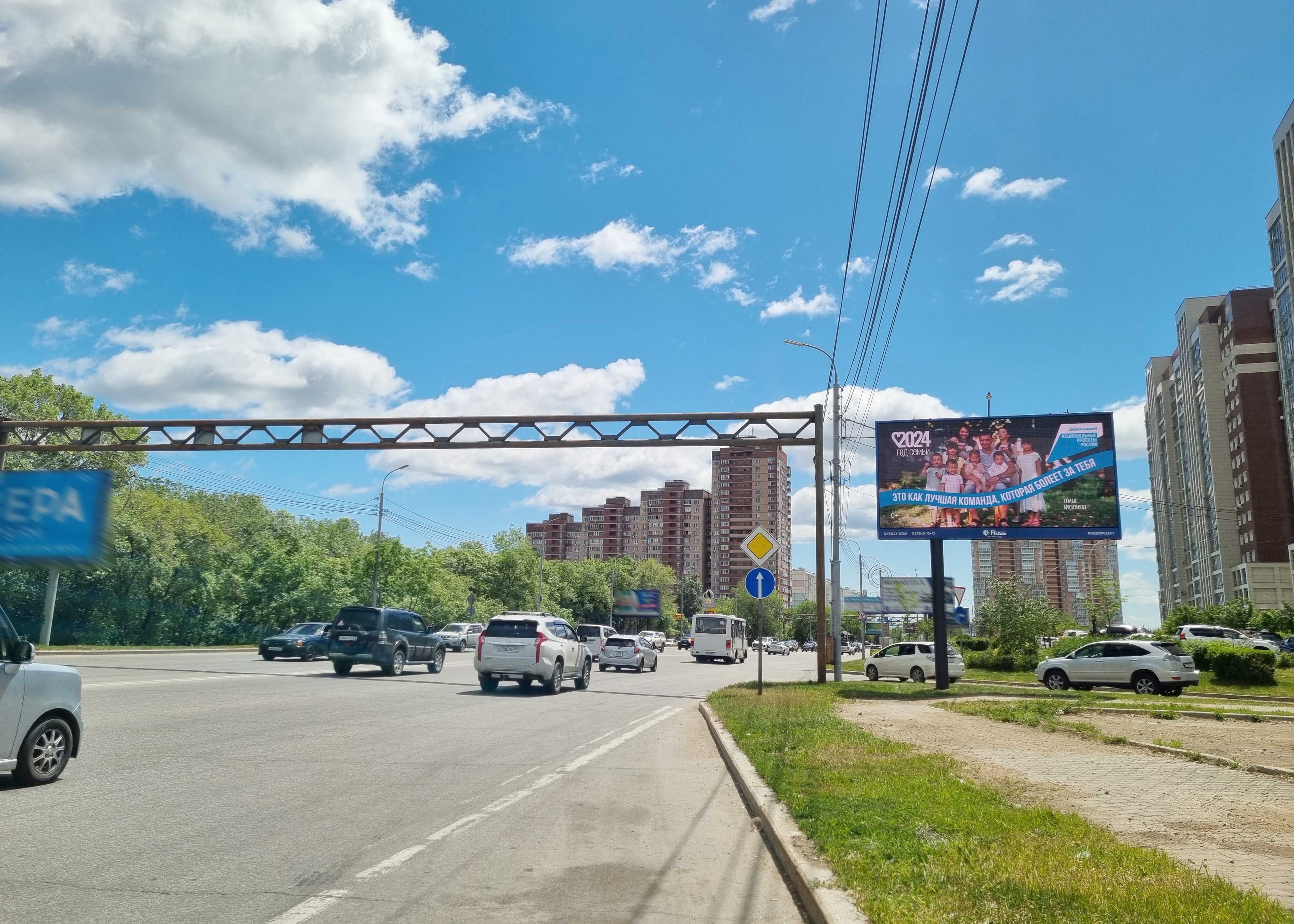 shit 3x6 Реклама 3x6 по адресу П. Морозова ул. 20, ТЦ «Подсолнух» (Digital)